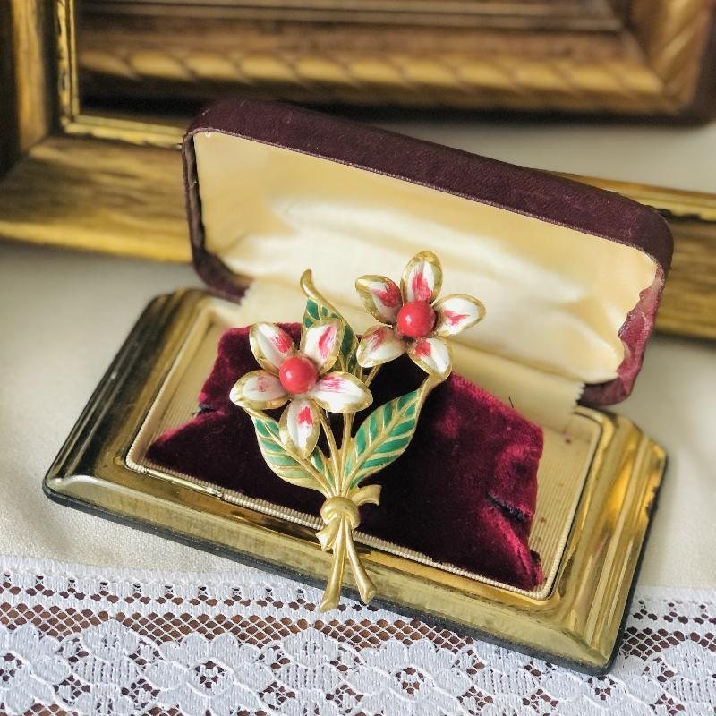 C.a. 1950s Austrian Style Handpainted Rose Mallow Flower Brooch from Canada(MT885)