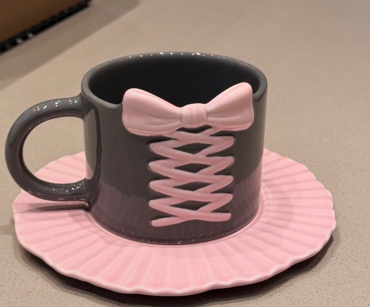 Starbucks Tumbler/ Cup Series 朋克芭蕾系列