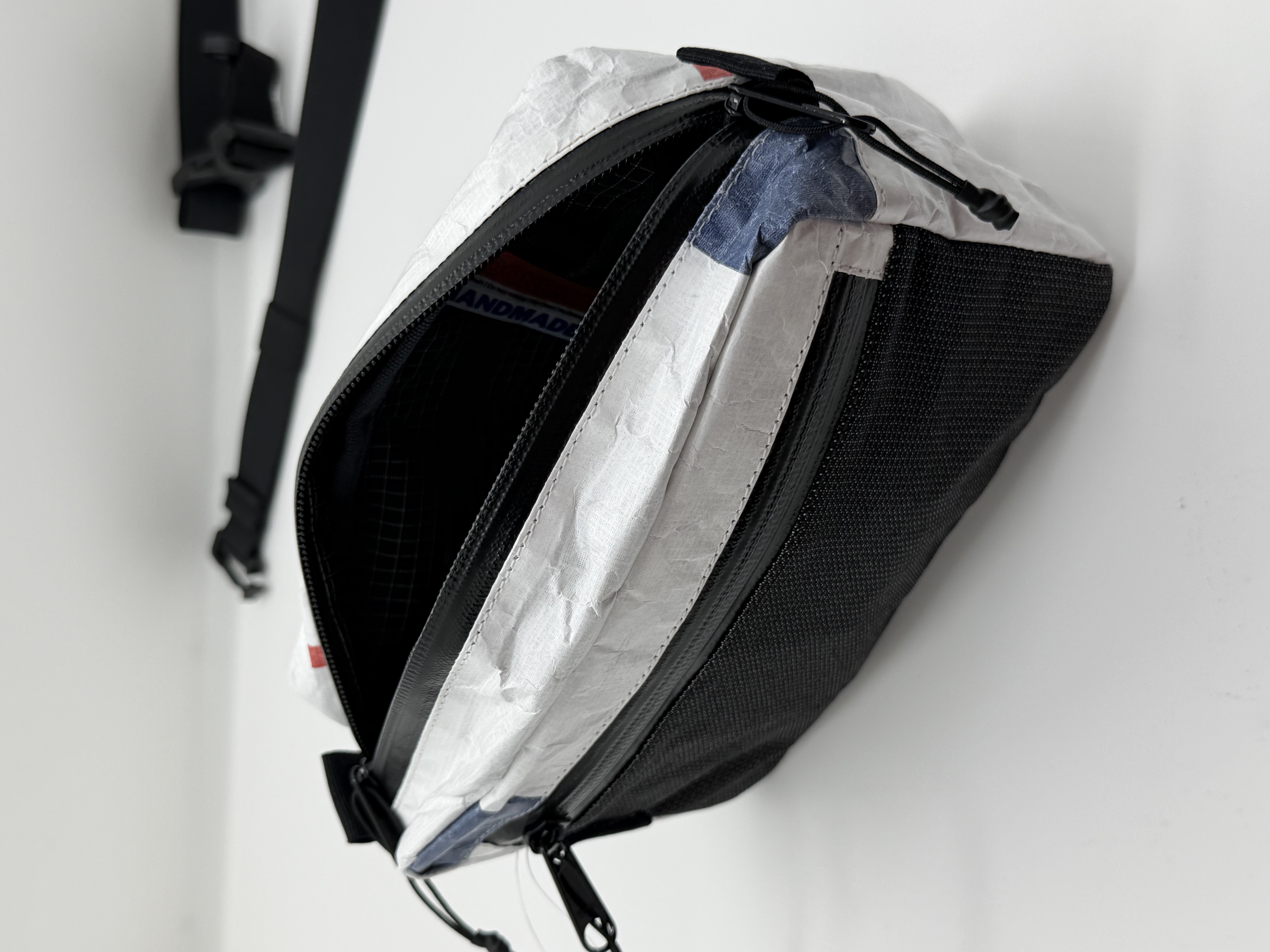 印尼品牌YSR fanny pack  腰包 斜包  Tyvek - Venom - Inner Gridstop Extreema