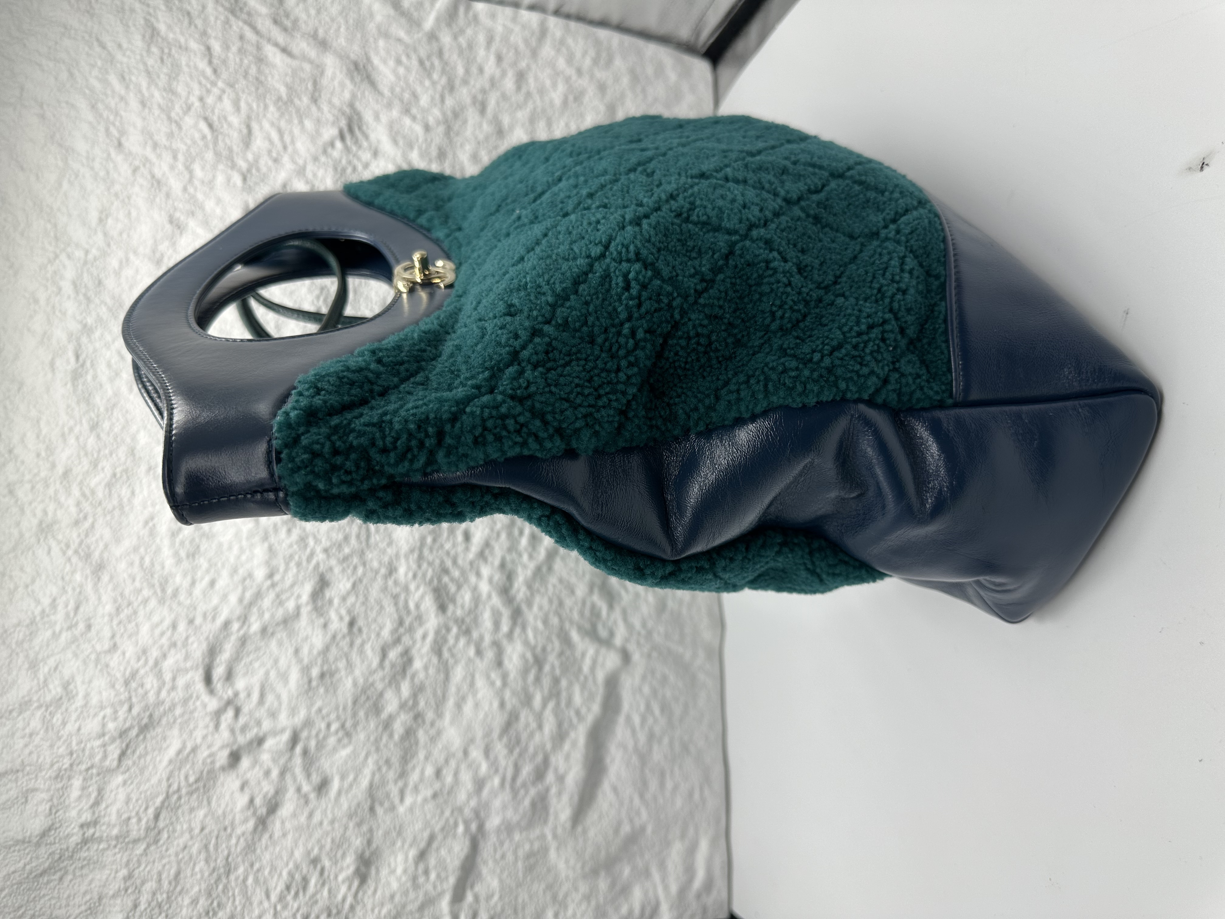 直播貨品 |  [1個-$100 2個-$300］FF29