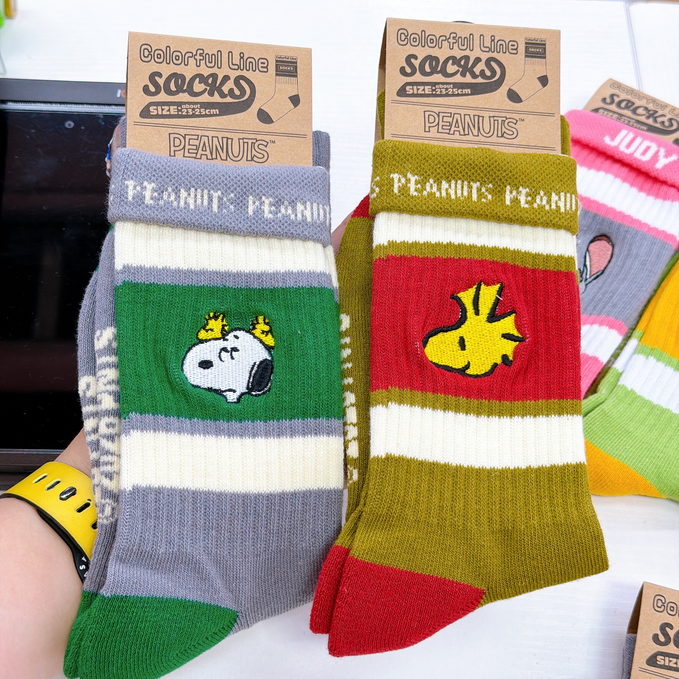 日本直送迪士尼/snoopy/peter pan Nick and judy baby oyster 新款old school 長襪 襯衫一流