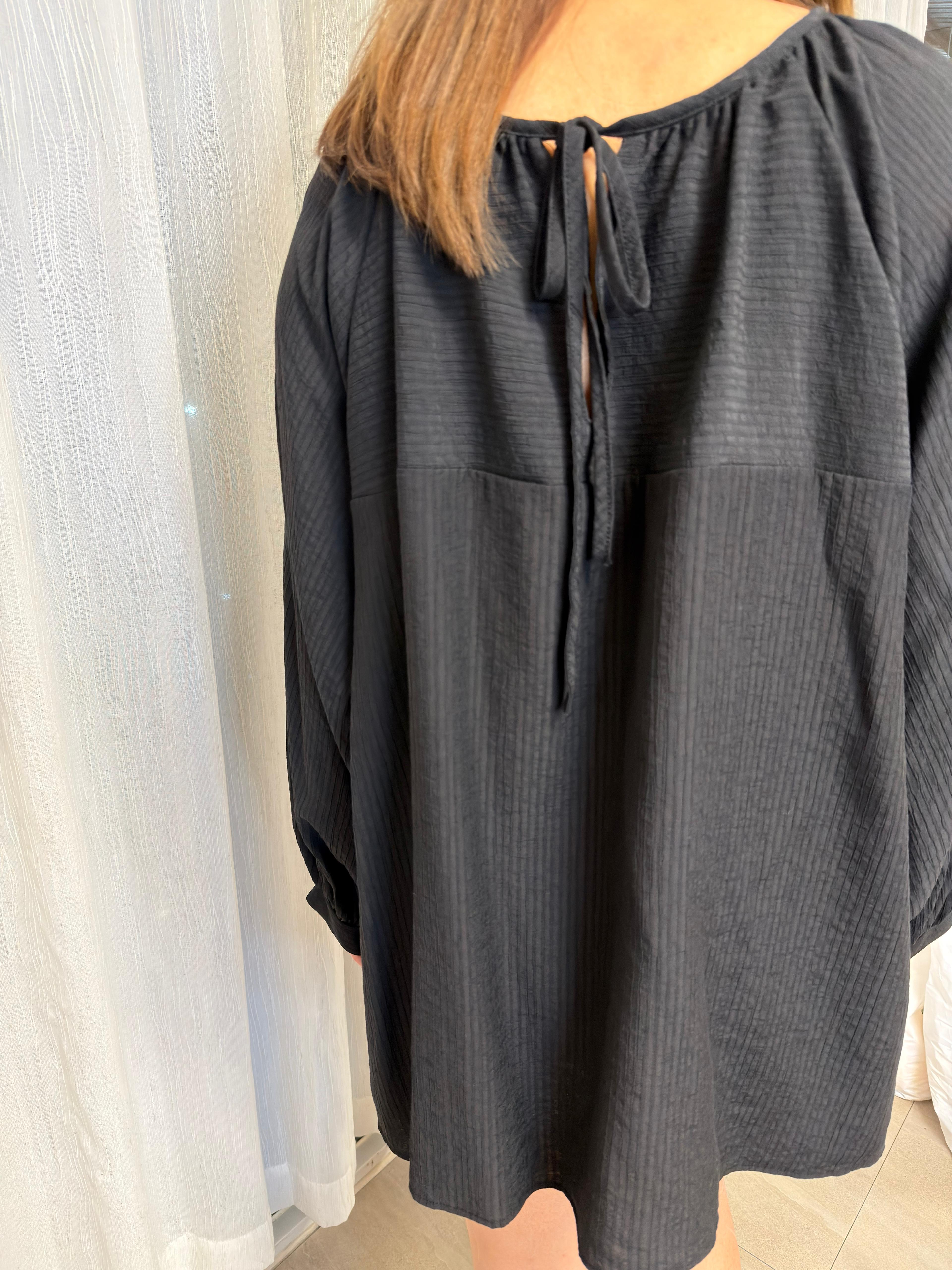 221142 後綁帶散腳長top