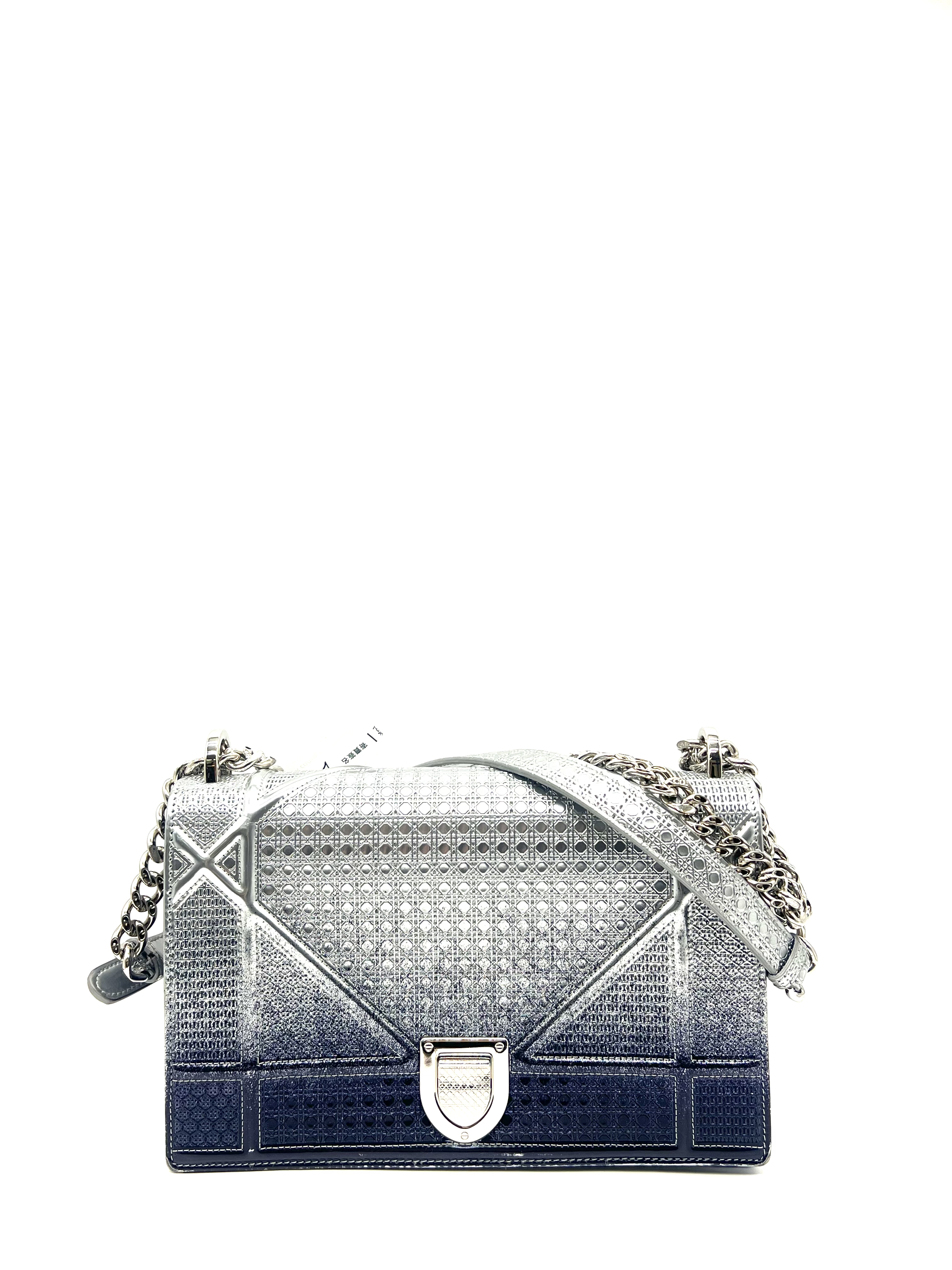 Pre-Owned DIOR Diorama / Product Code: 26051524