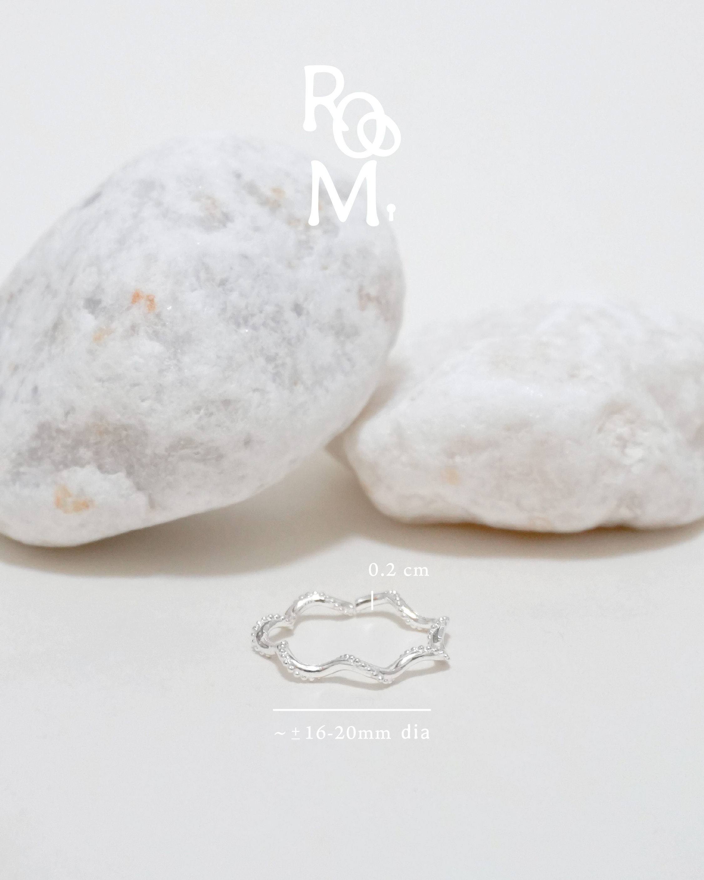 Ultra Fine Petal Lace Ring