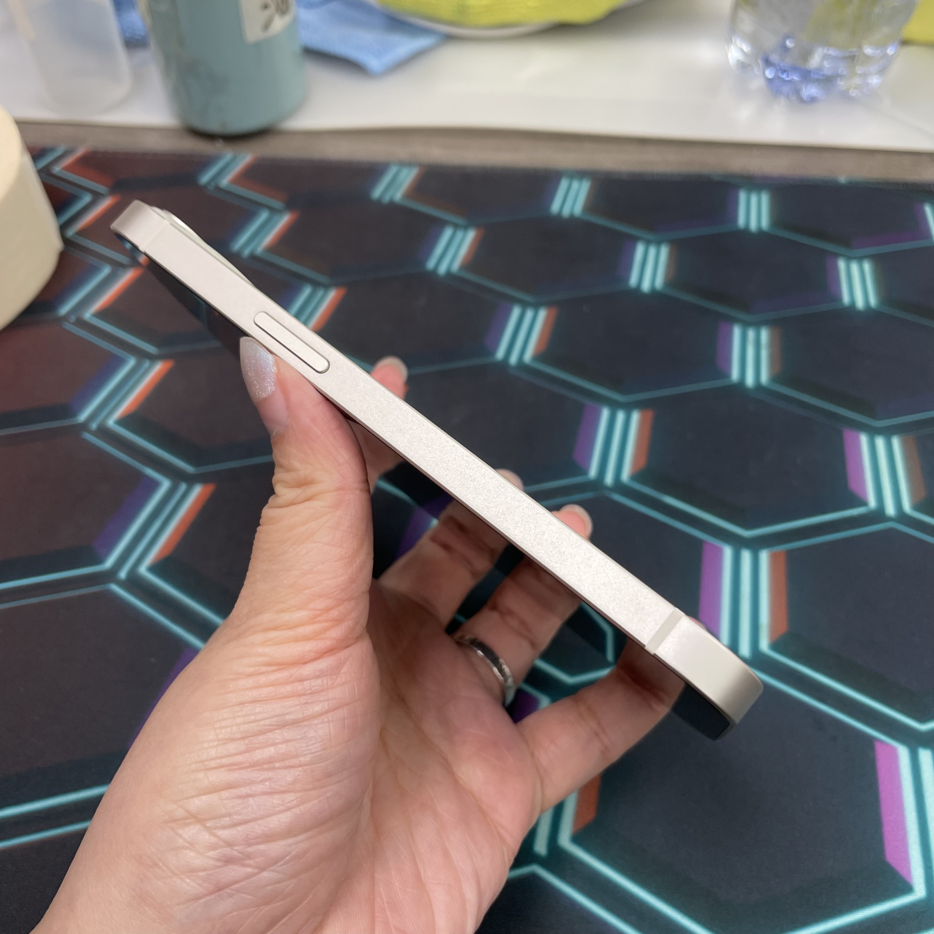 *7560 13 完美機 128GB 電100 白色 white