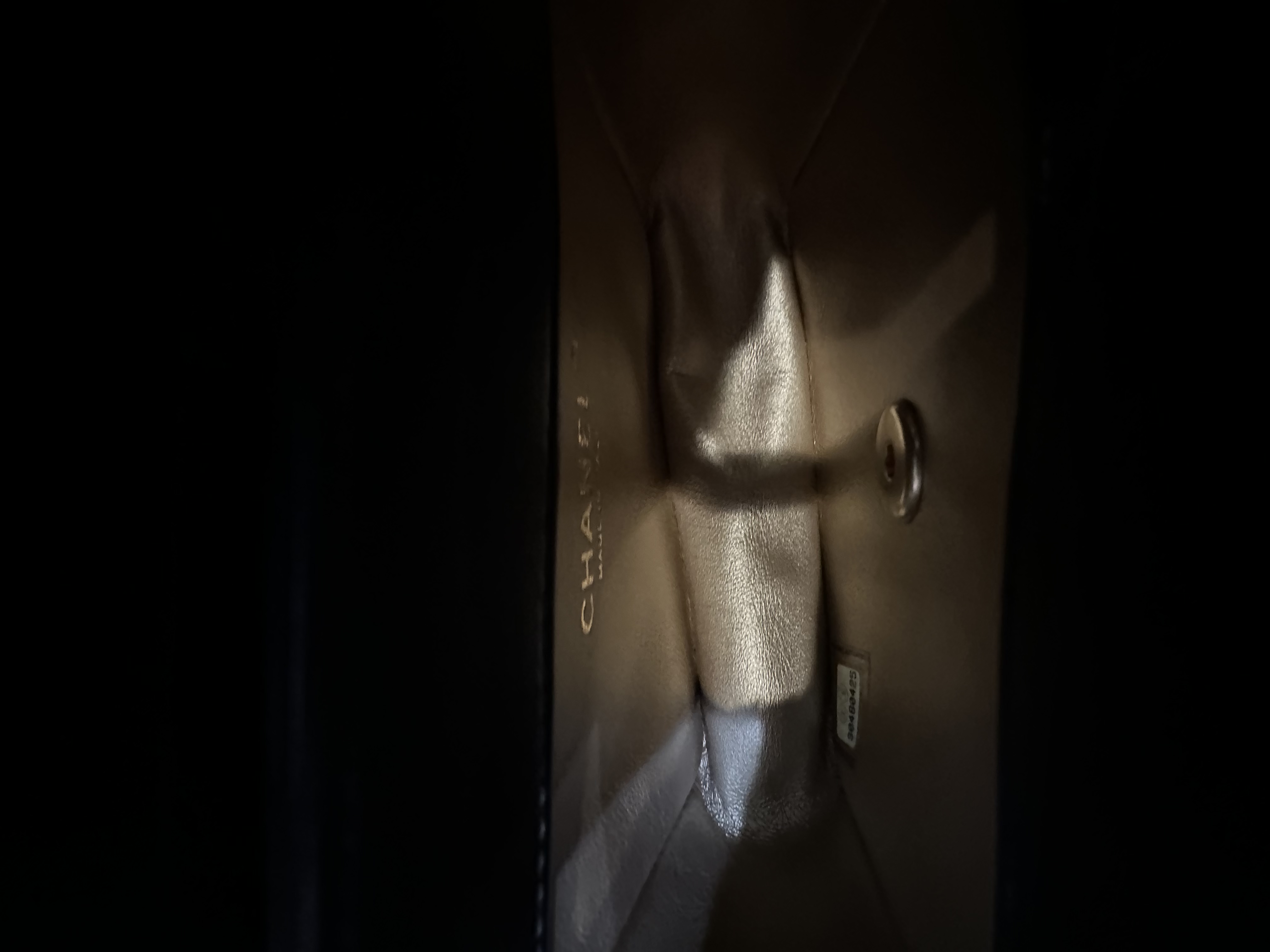 Pre-owned Chanel Quilted Lambskin Multiple Chain Flap Bag / Product Code: 25040506