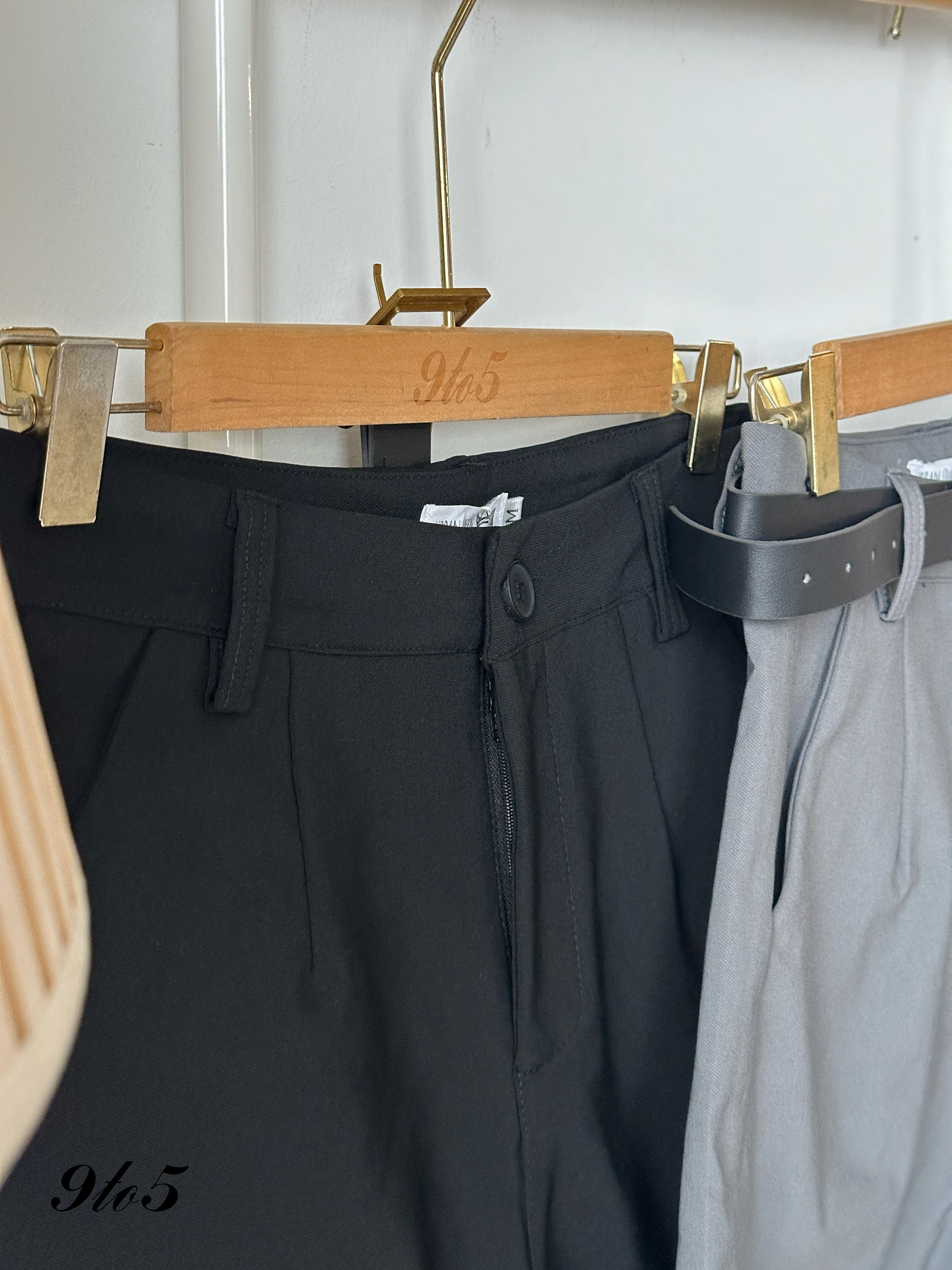 S1850 A Line Short Pants - Black & Grey