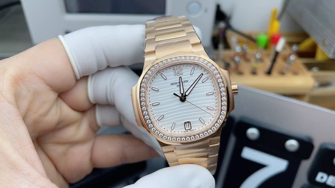 玫瑰金钻圈女鹦鹉35.2mm😍💯🤍