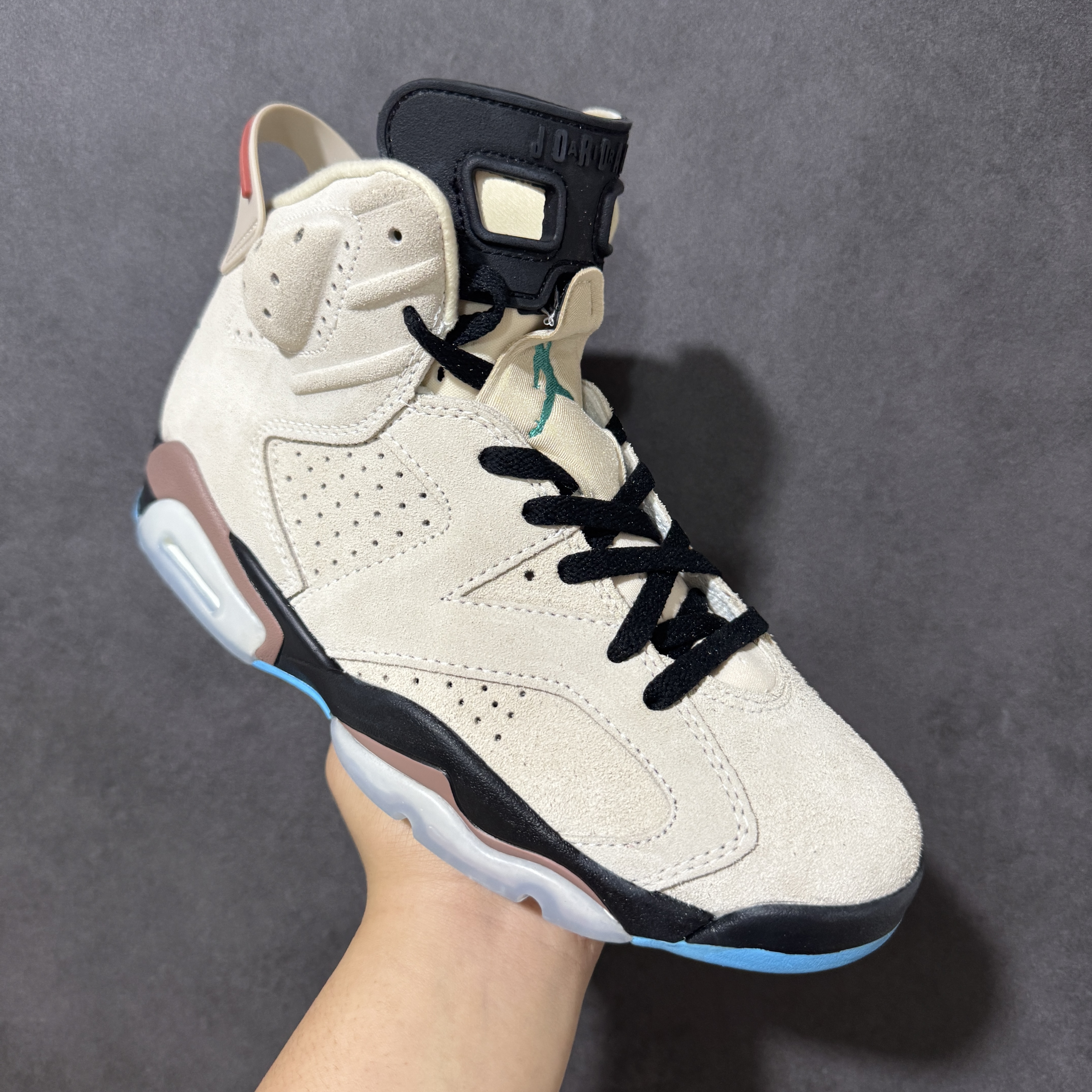 Ma Maniére x Nike Air Jordan 6 