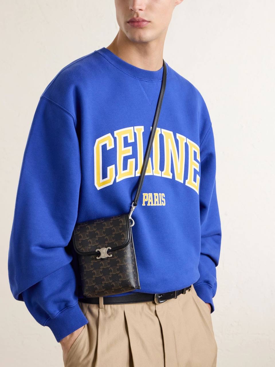 限時優惠✨訂貨🍒Celine bag 男女同款 Size 13x17x3cm 肩帶可調節