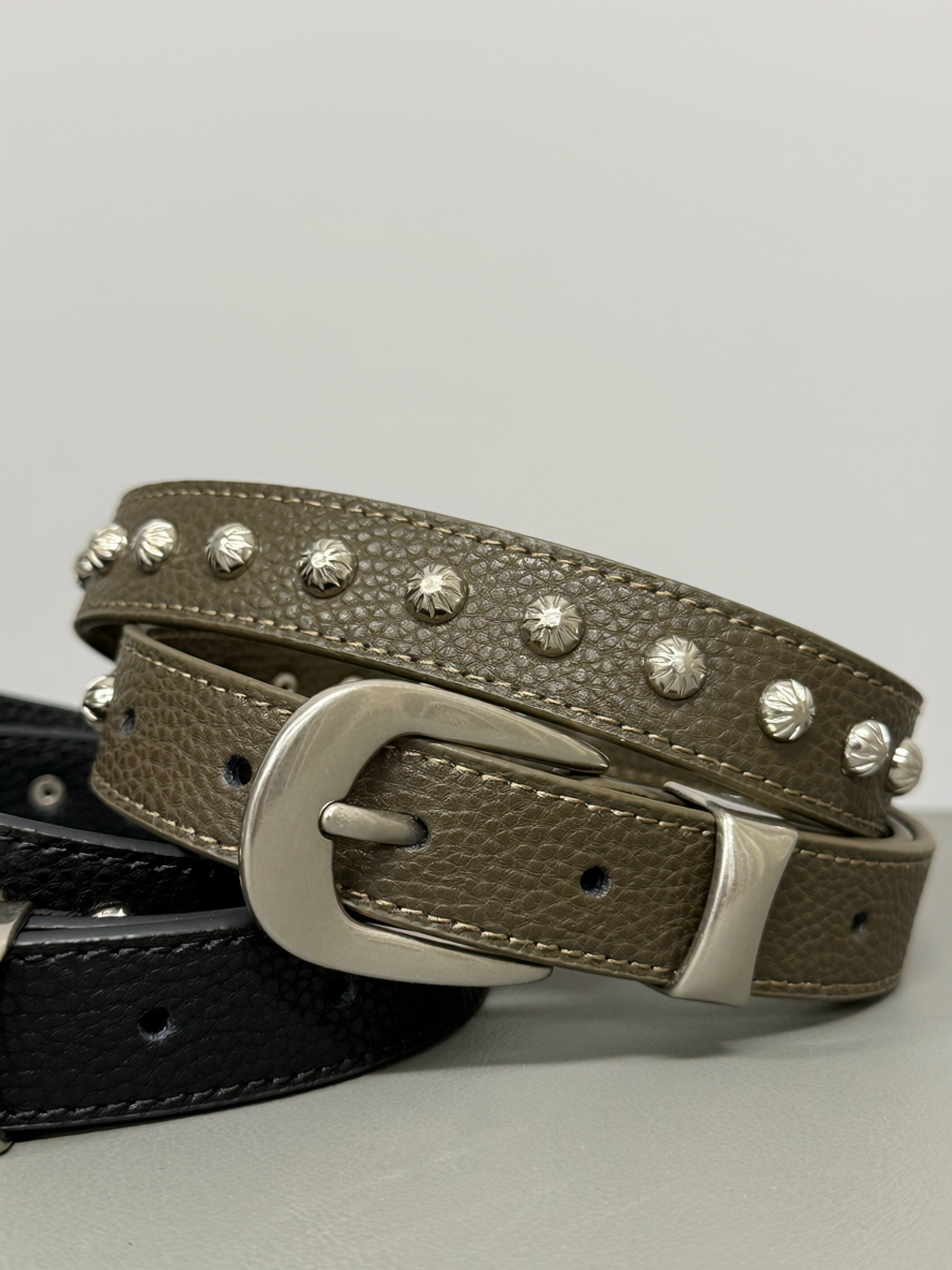 Studded Grain Leather Belt #be15