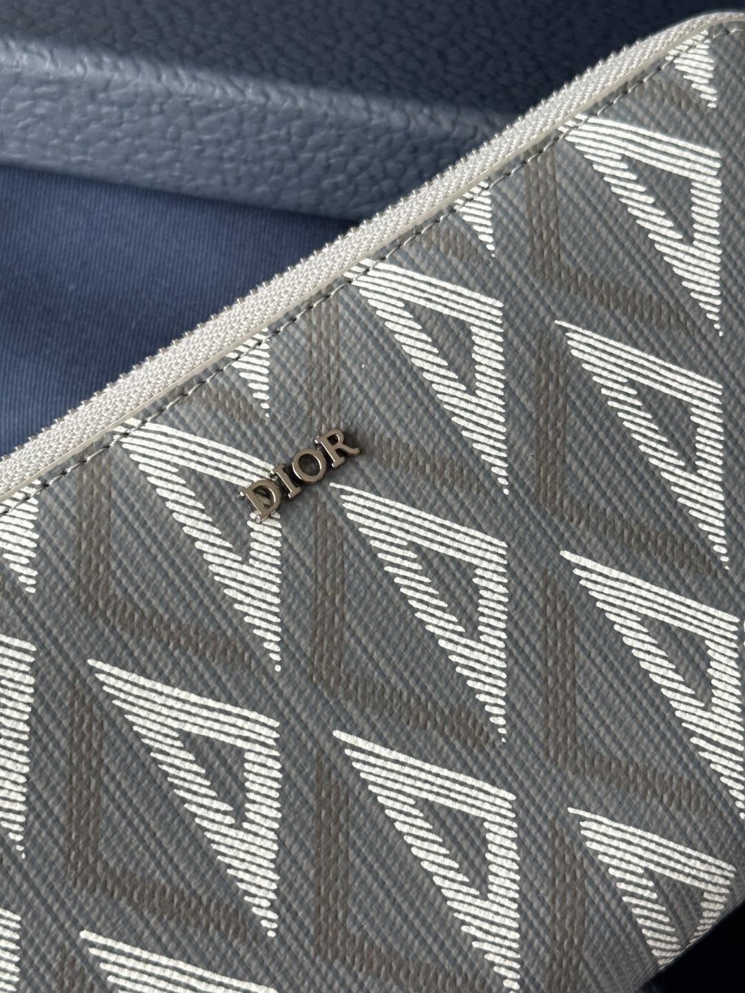 【原單】Dior CD 鑽石帆布拉鍊長夾銀包