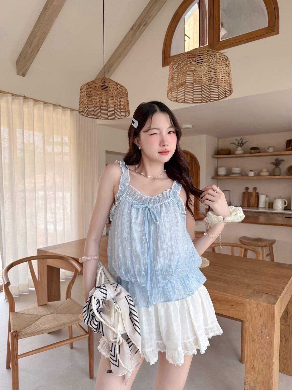 🇹🇭新款預定 ～ 波點荷葉上衣