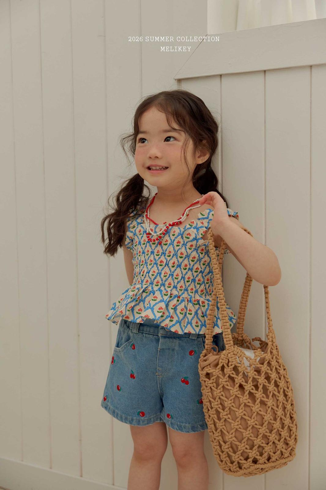 CP4165 Top