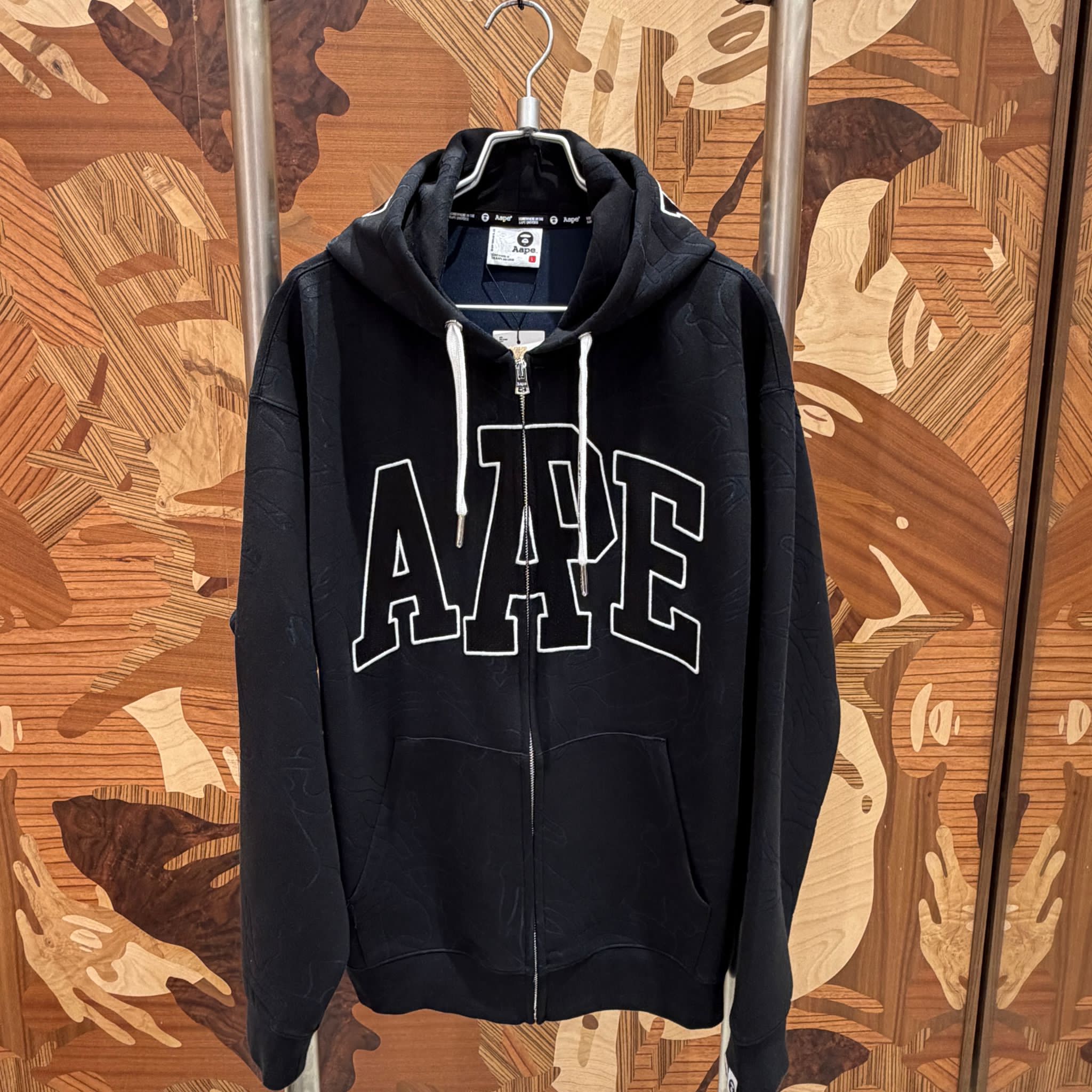 AAPE AAPEUNVS camo zip-up hoodie (D349)