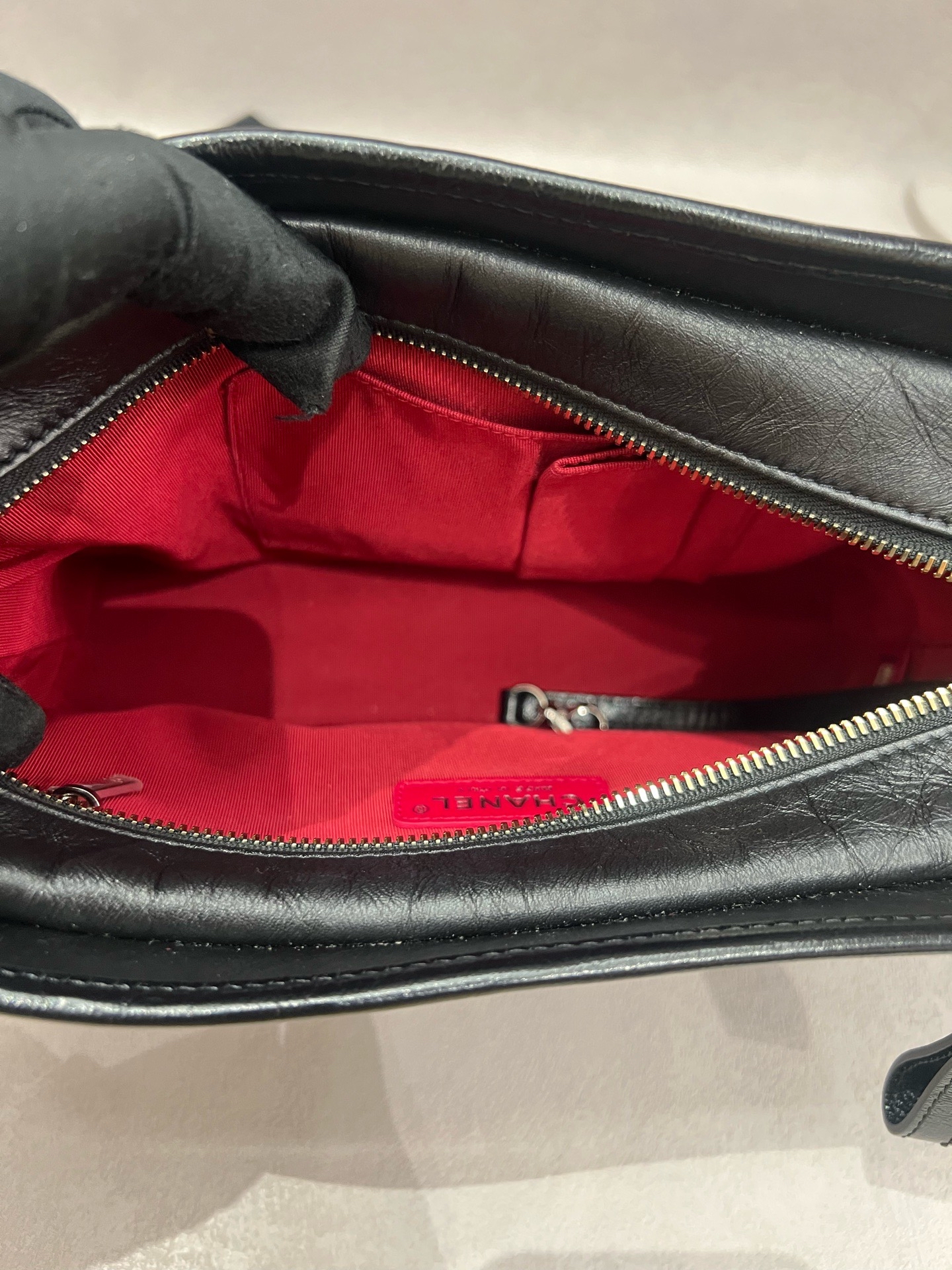 【預訂貨品】Chanel 20A黑金流浪包