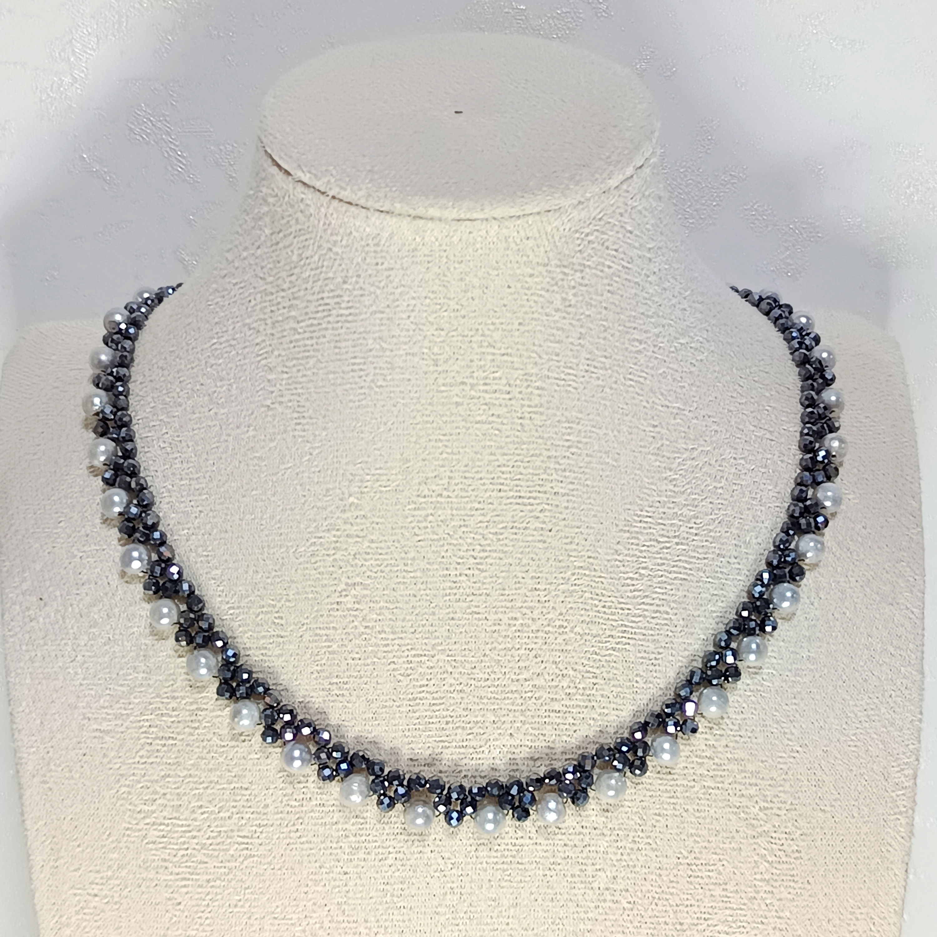 正圓強光日本akoya銀灰色真多麻海水珍珠+太赫茲水晶注白金愛心尾鍊扣編織鎖骨鍊