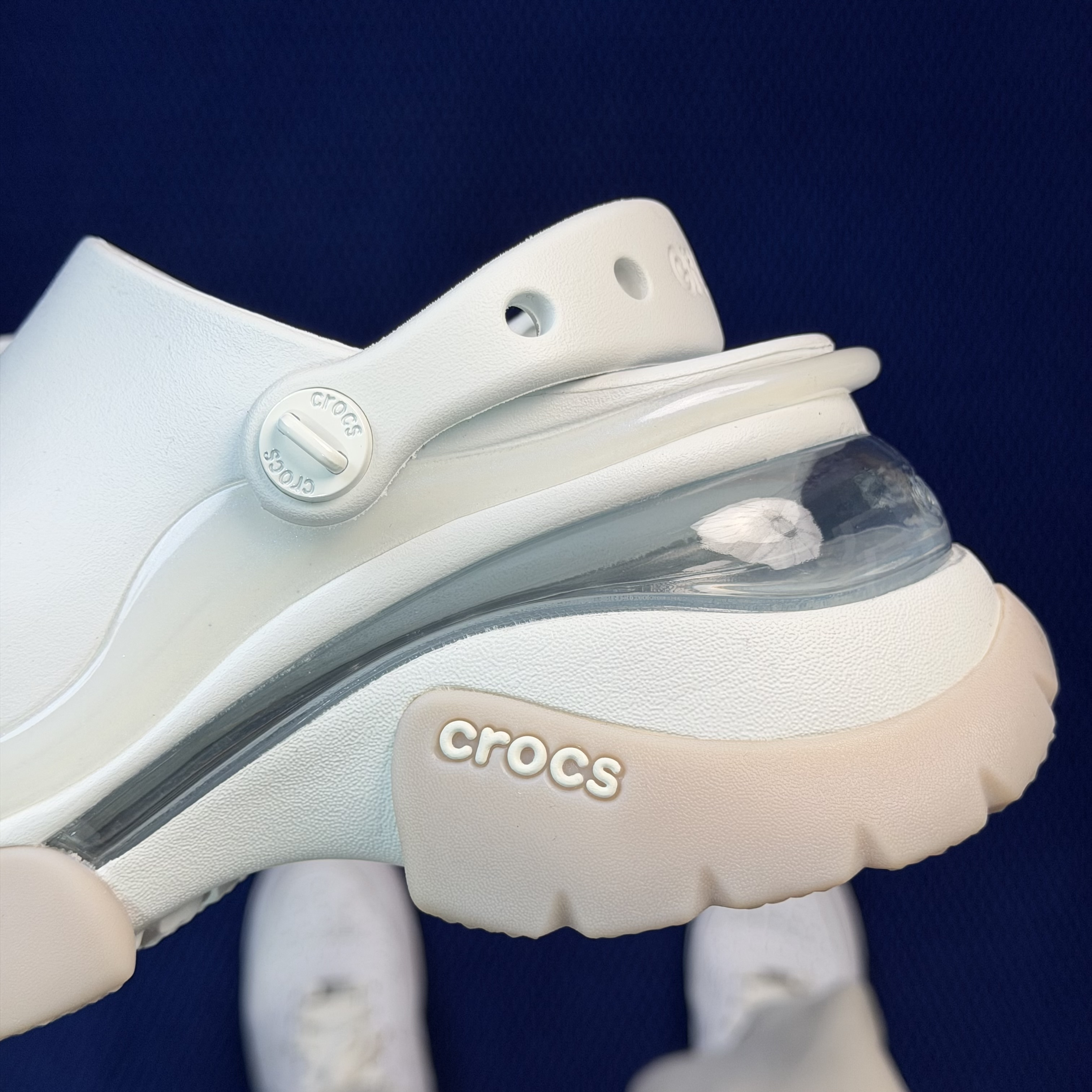 Crocs Super Bae Clog 