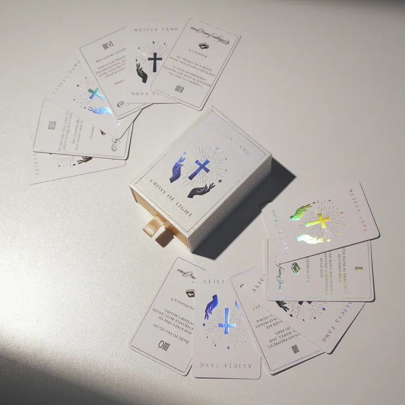 Cross of Light耶穌智慧神諭卡/ 肯定與療癒卡牌by Alicia Tang
