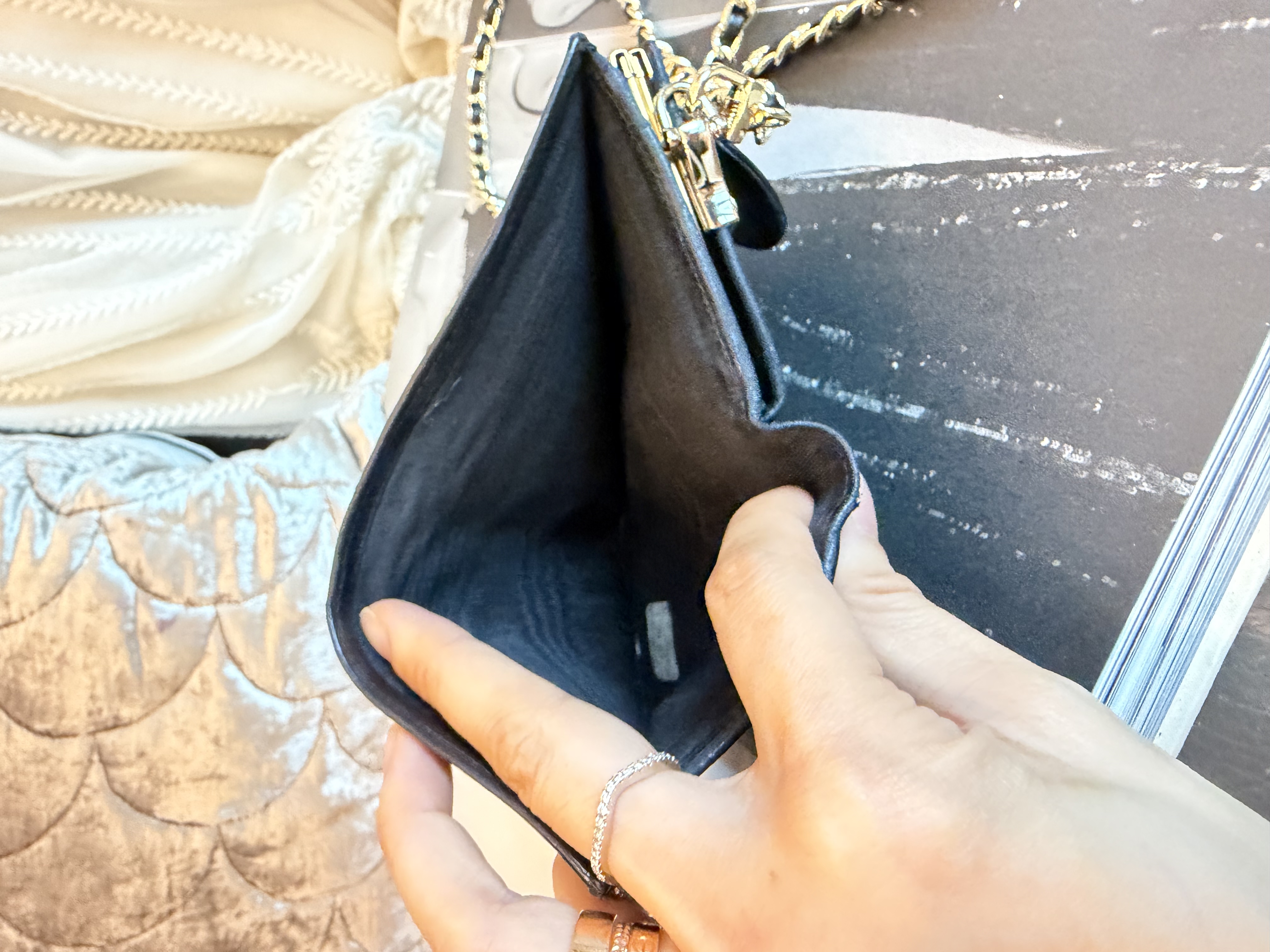 Vintage chanel black leather short wallet