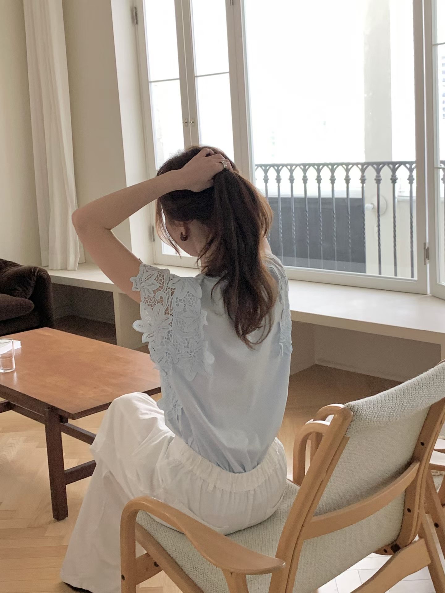 CT31 通花邊背心