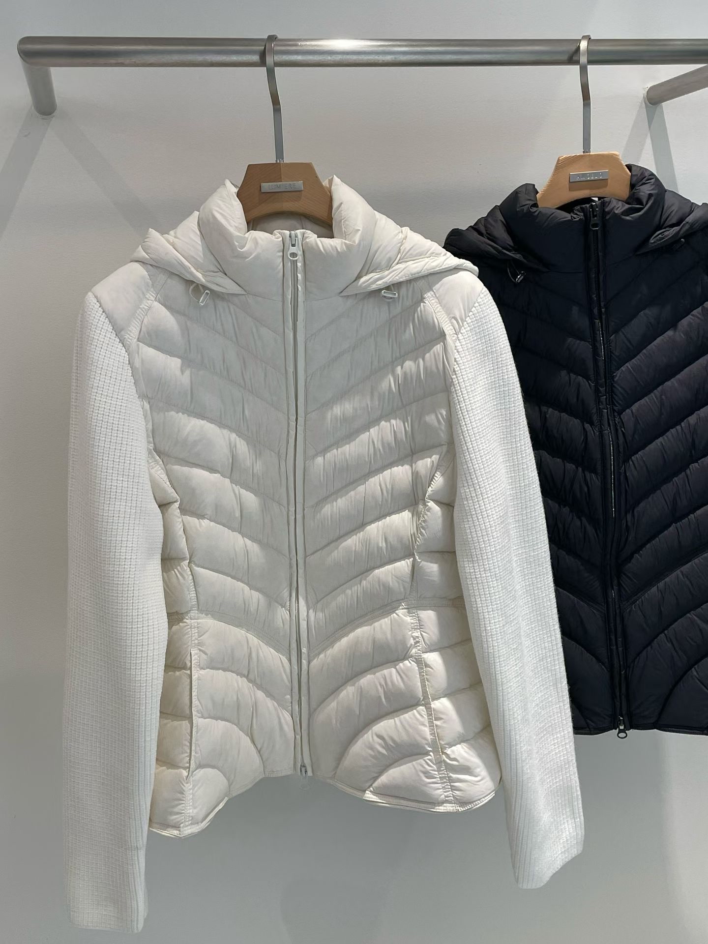 Quilted hood slim leisure jacket