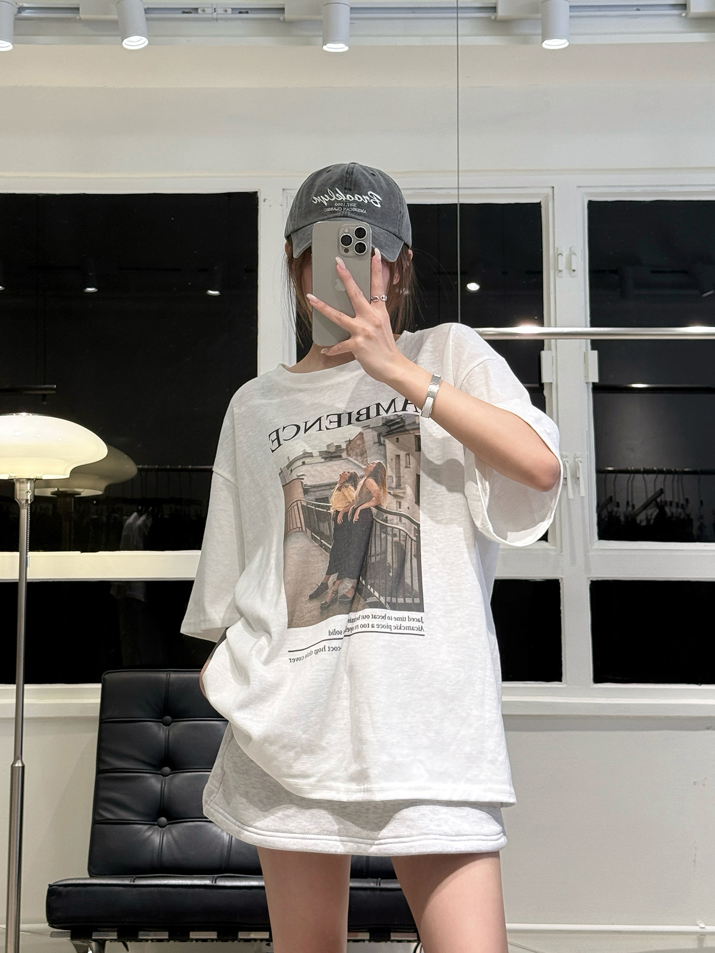  𝐒𝐡𝐞𝐞𝐫 𝐬𝐭𝐫𝐞𝐞𝐭 𝐥𝐨𝐠𝐨 𝐭-𝐬𝐡𝐢𝐫𝐭