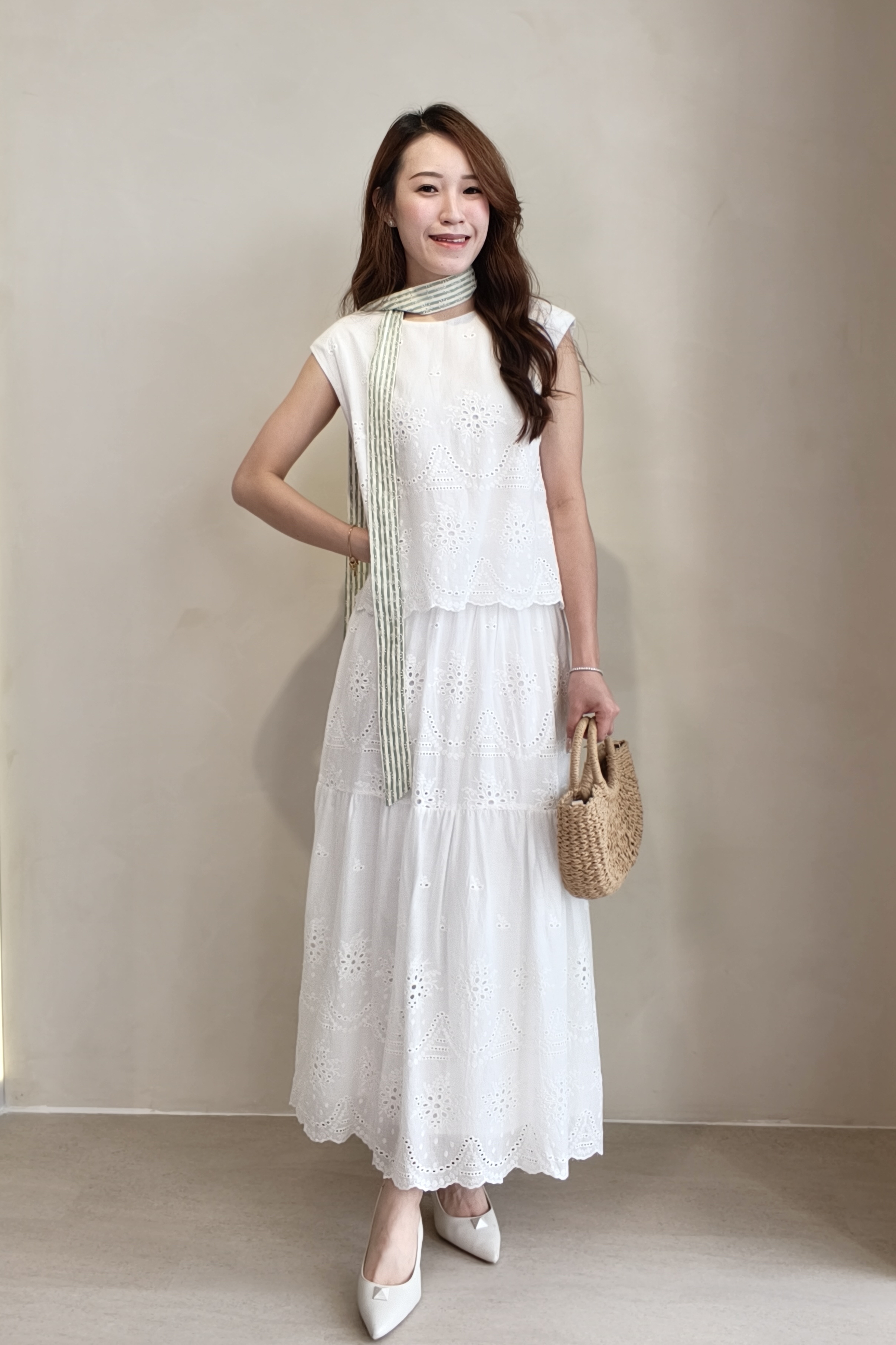 2081BB Aurielle Broderie Sleeveless Top