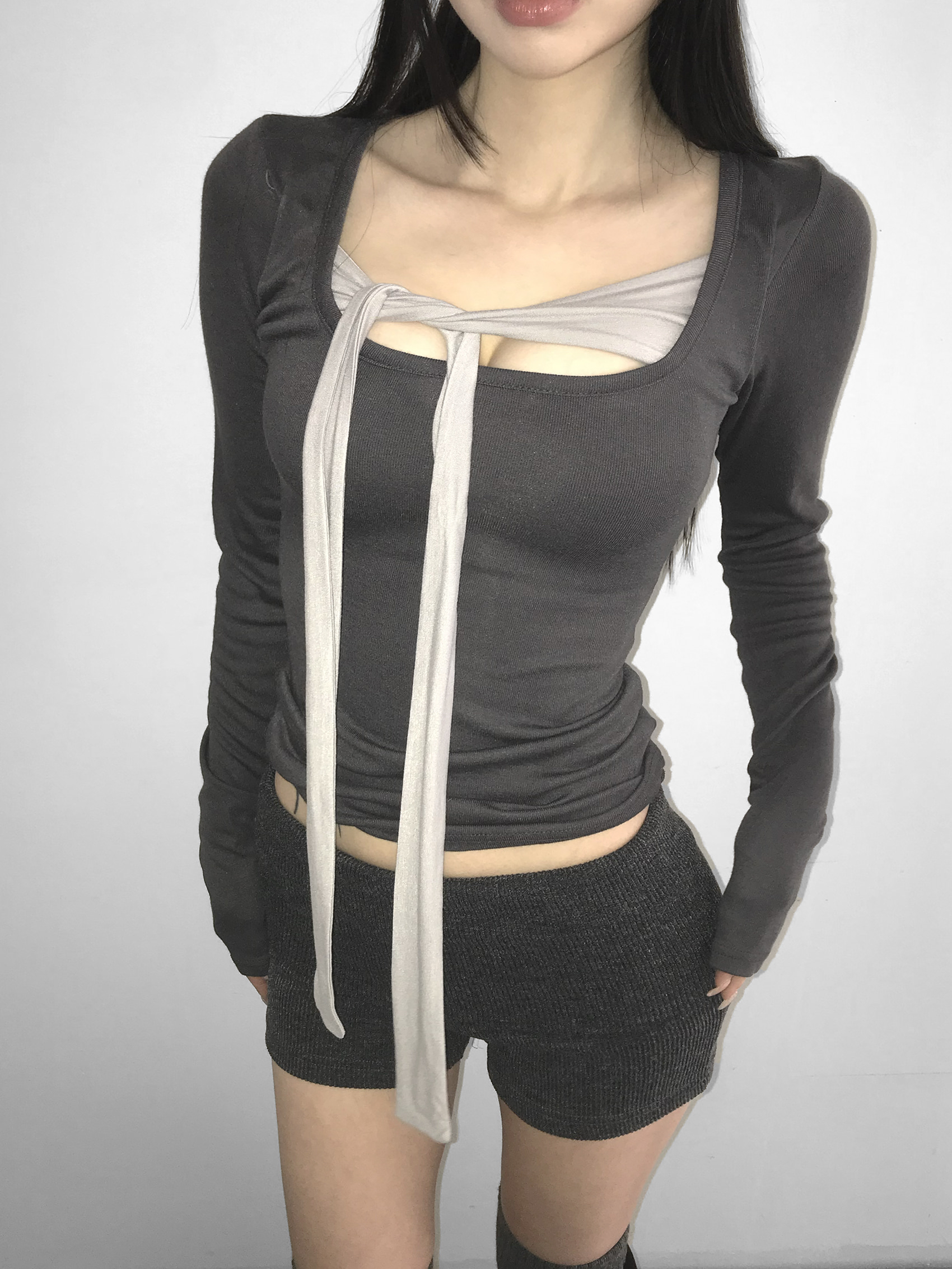 Tie-Front U Neck Long Sleeve Top