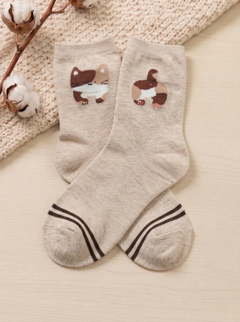 Korean Tail Kitty Mid Crew Socks