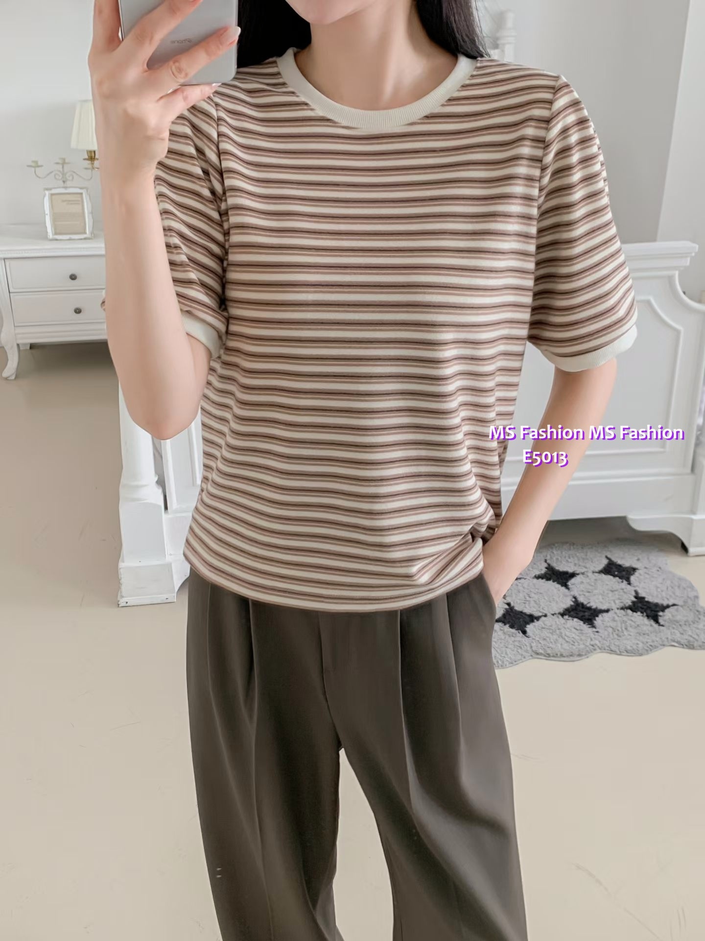 E5013 靚色橫間top