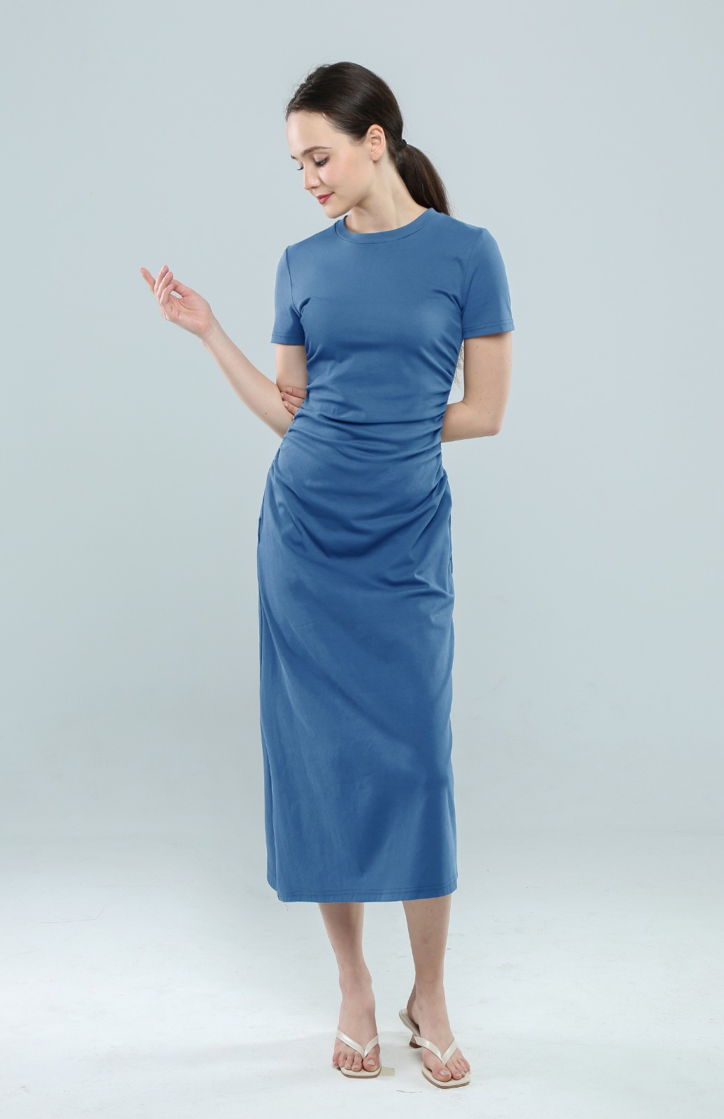 E8085BD Aria Ruched Contour Midi Dress
