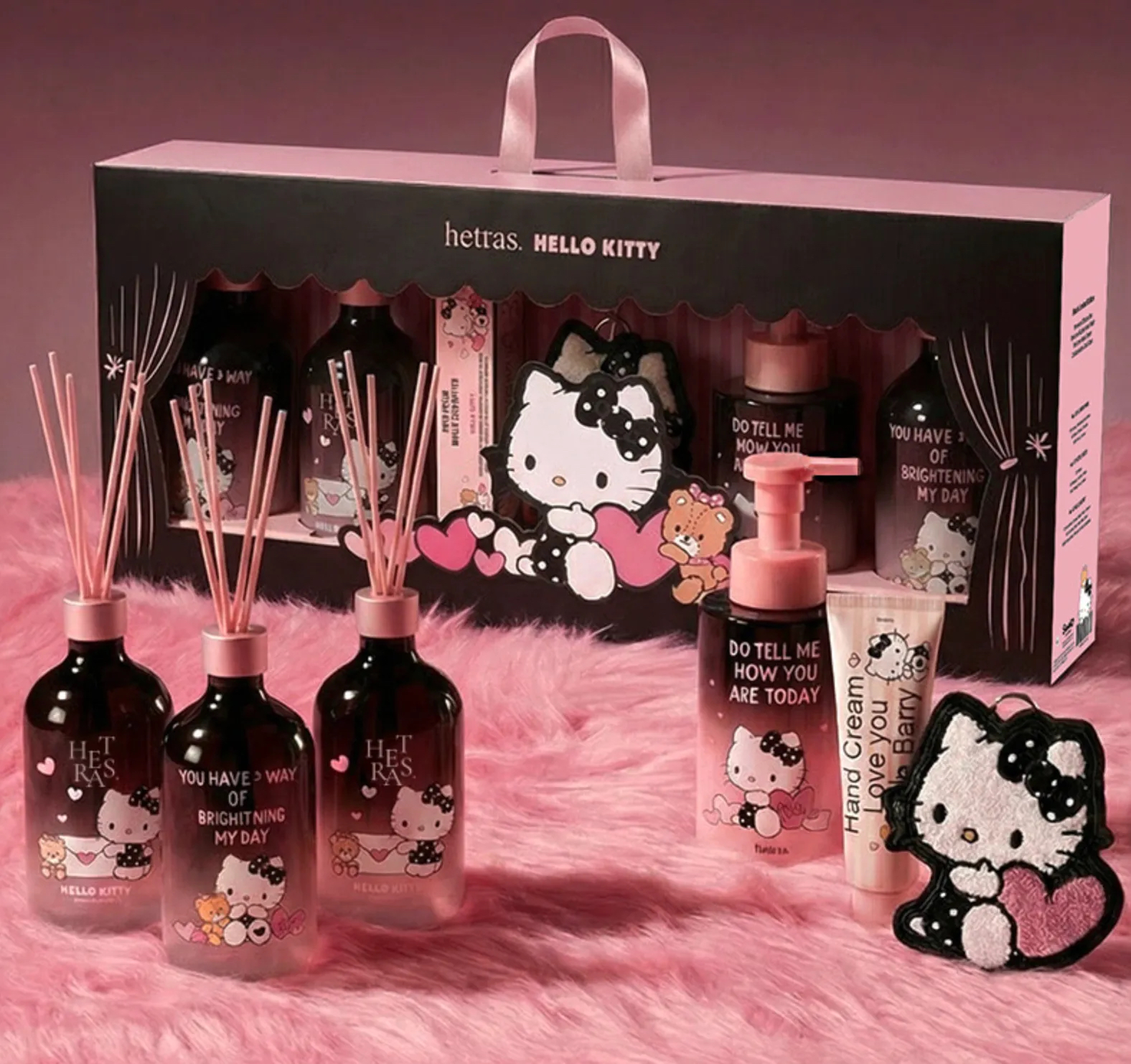 Hetras x Hello Kitty Black Limited Gift Set 黑色限量禮物版(贈送Hello Kitty卡套)