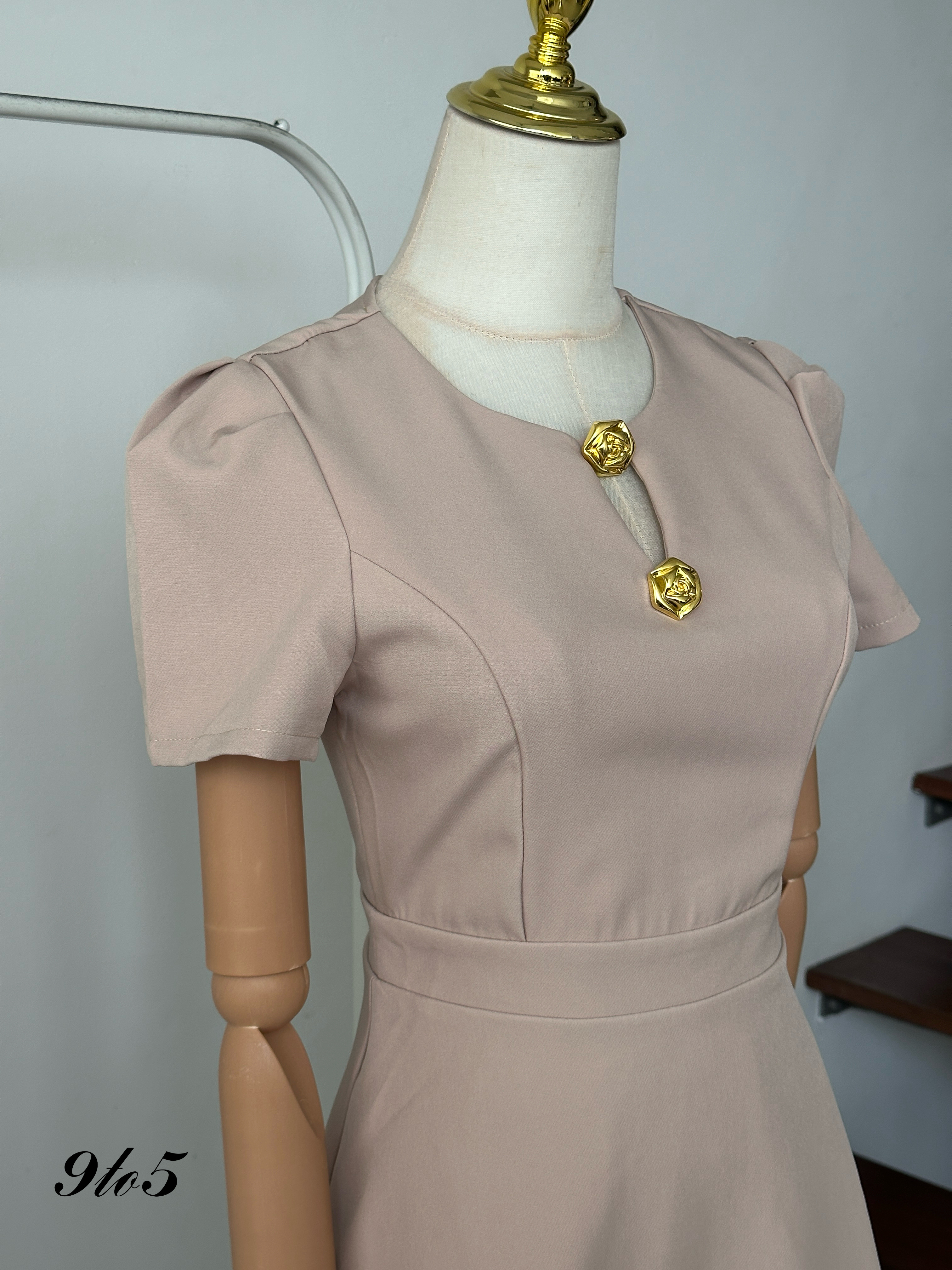 D2332 Puff Sleeve Dress - 4 Colors