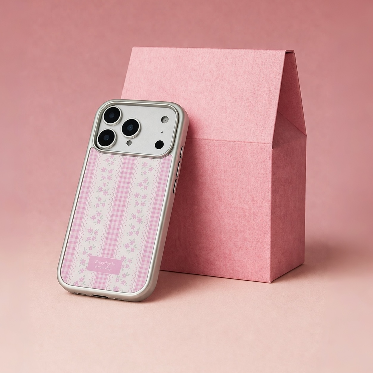 【Rosé Pâtisserie】銀框亮面MagSafe iPhone Case