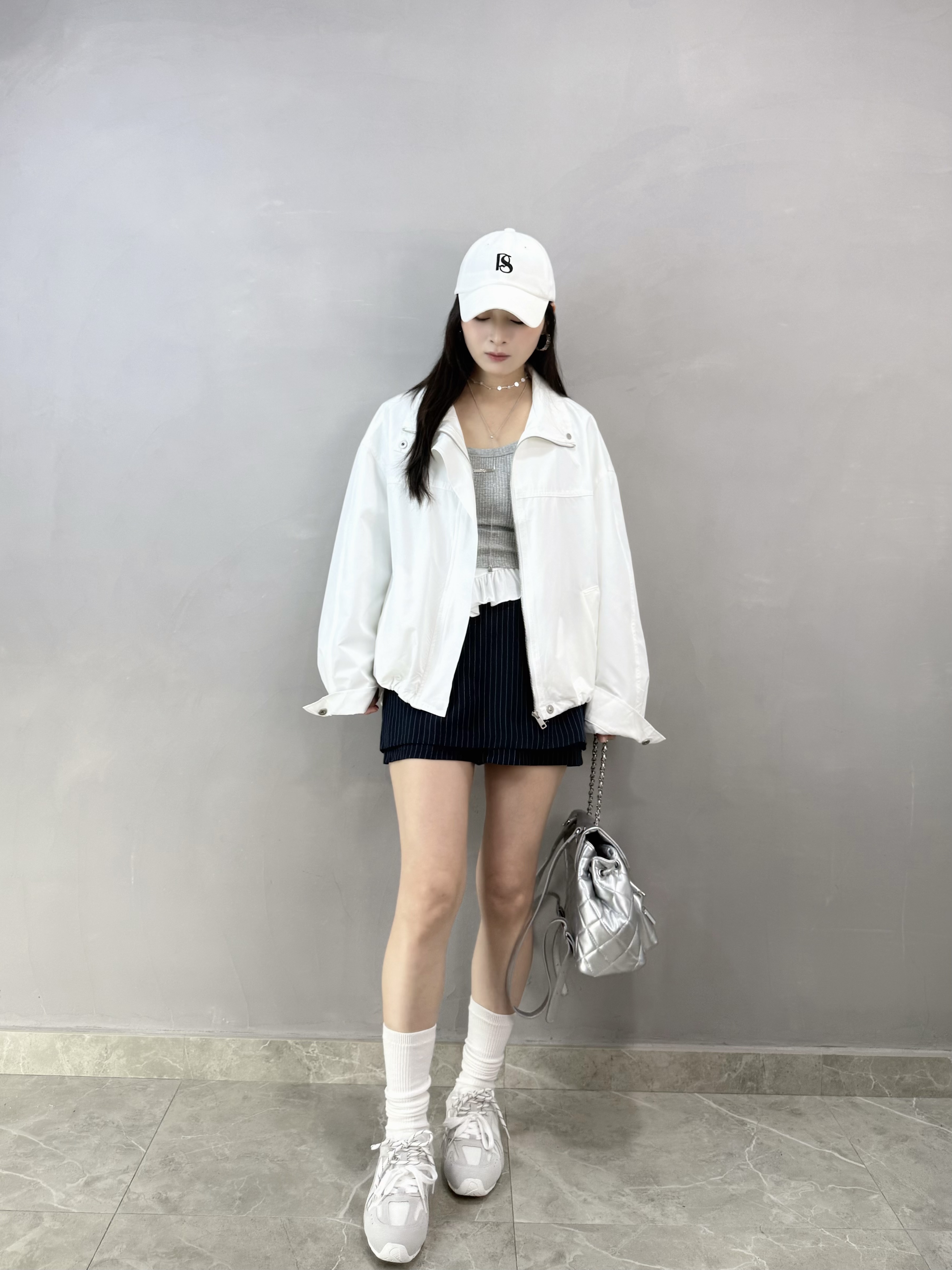 H70 束腳靚料風褸