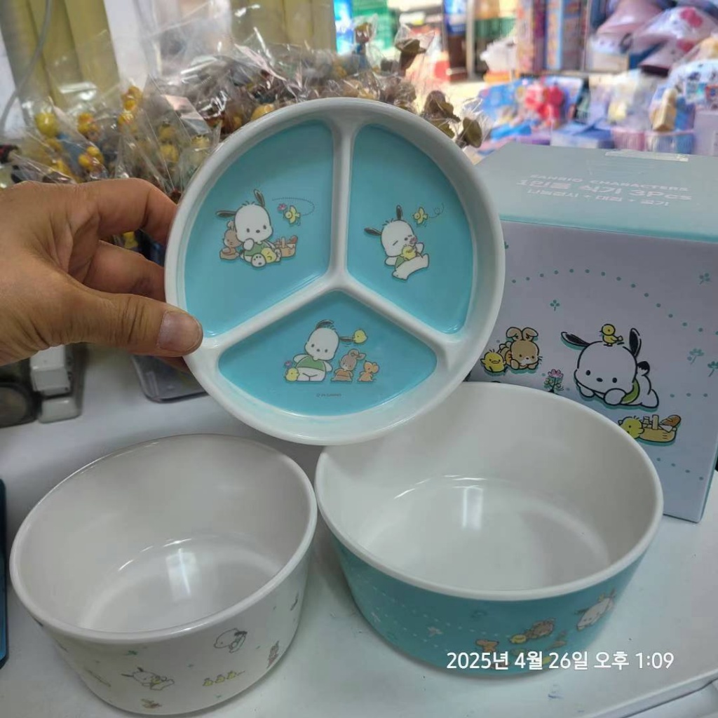 【預訂】韓國直送 Sanrio 三層兒童餐具 