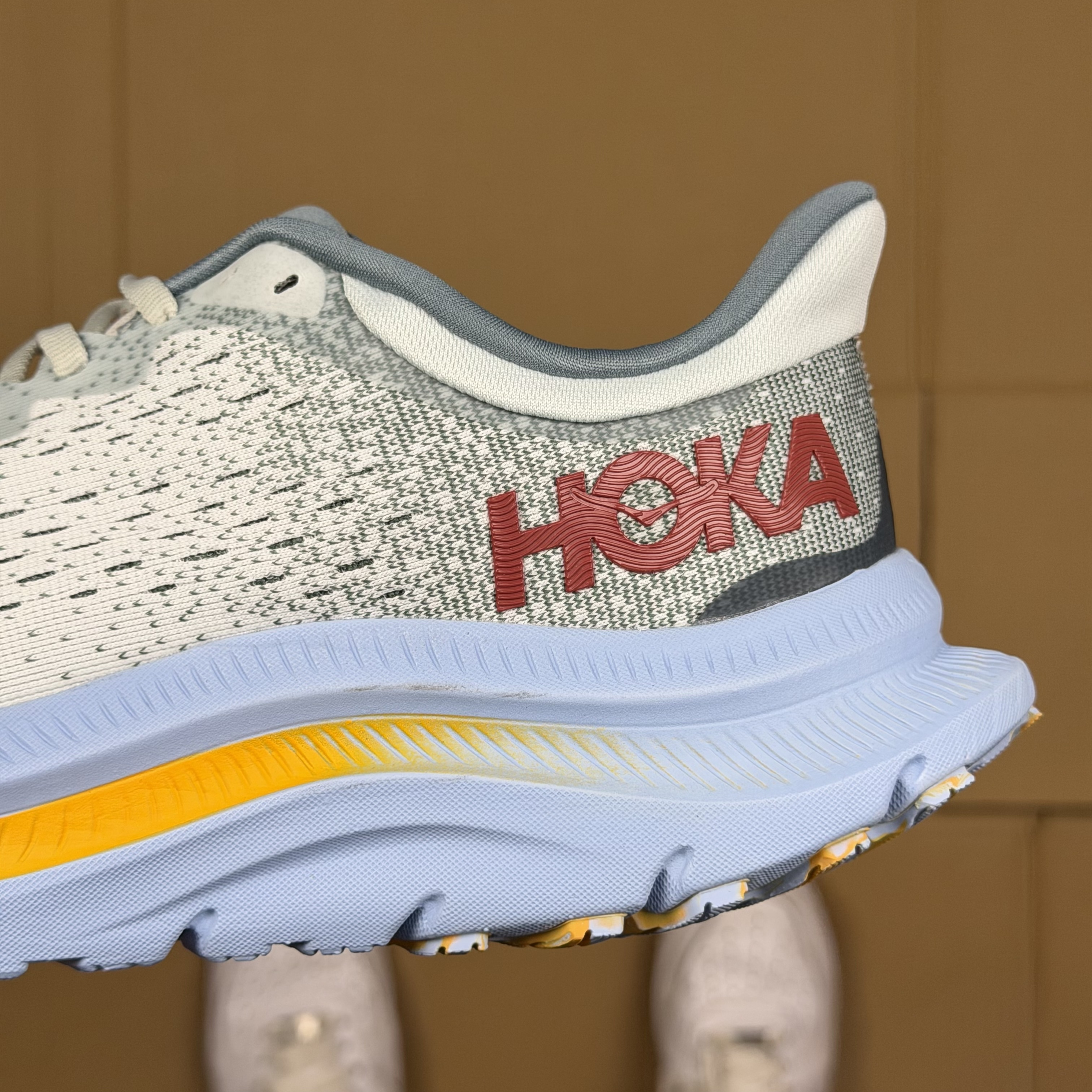 Hoka One One Kawaha 