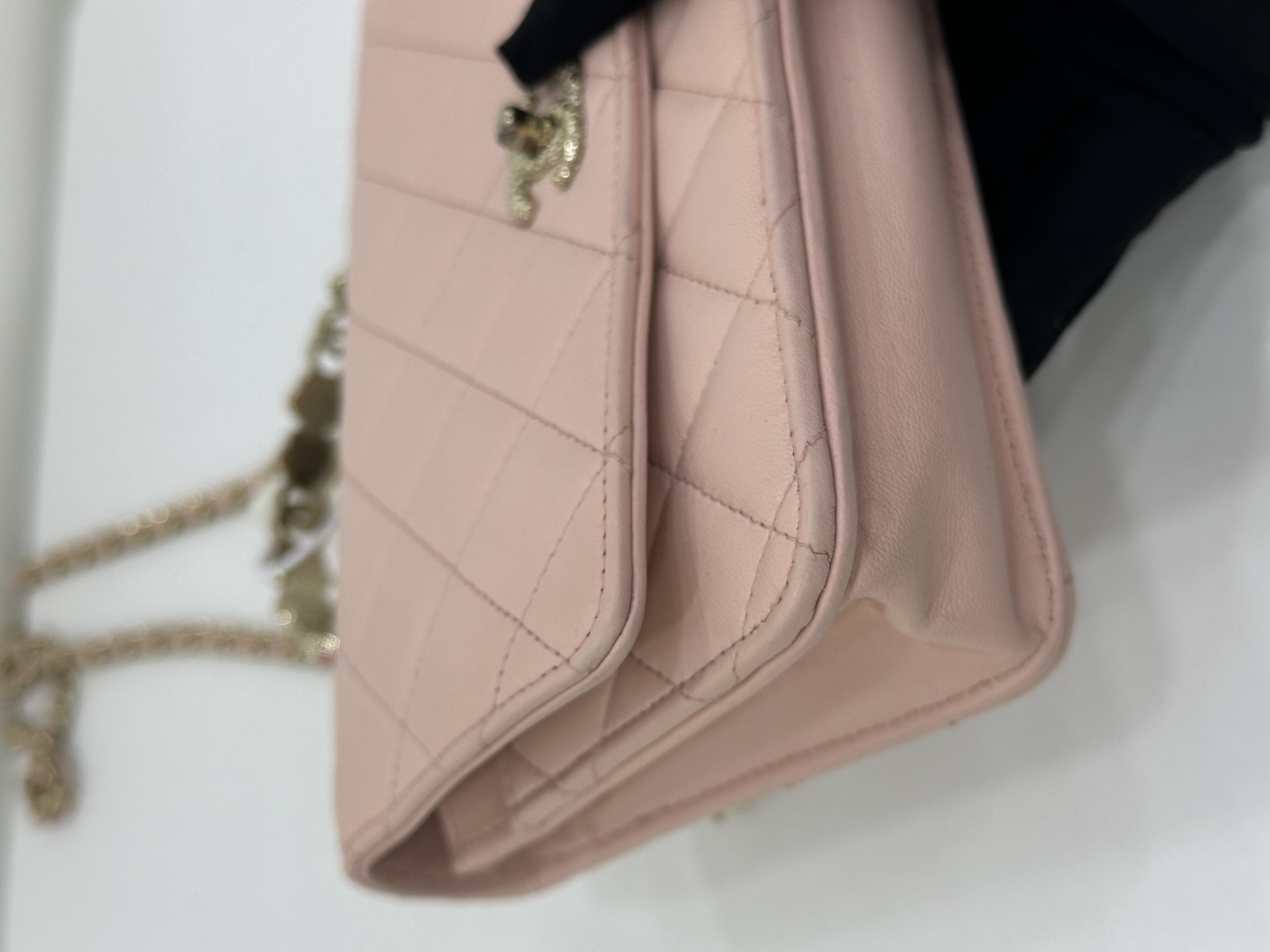 直播貨品 |  [1個-$100 2個-$300］GG47