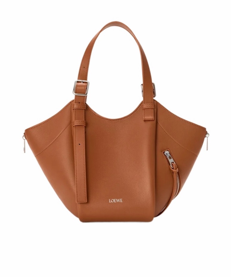 Loewe 女士 HAMMOCK 单肩包均码码22.5cm*15cm*22cm 