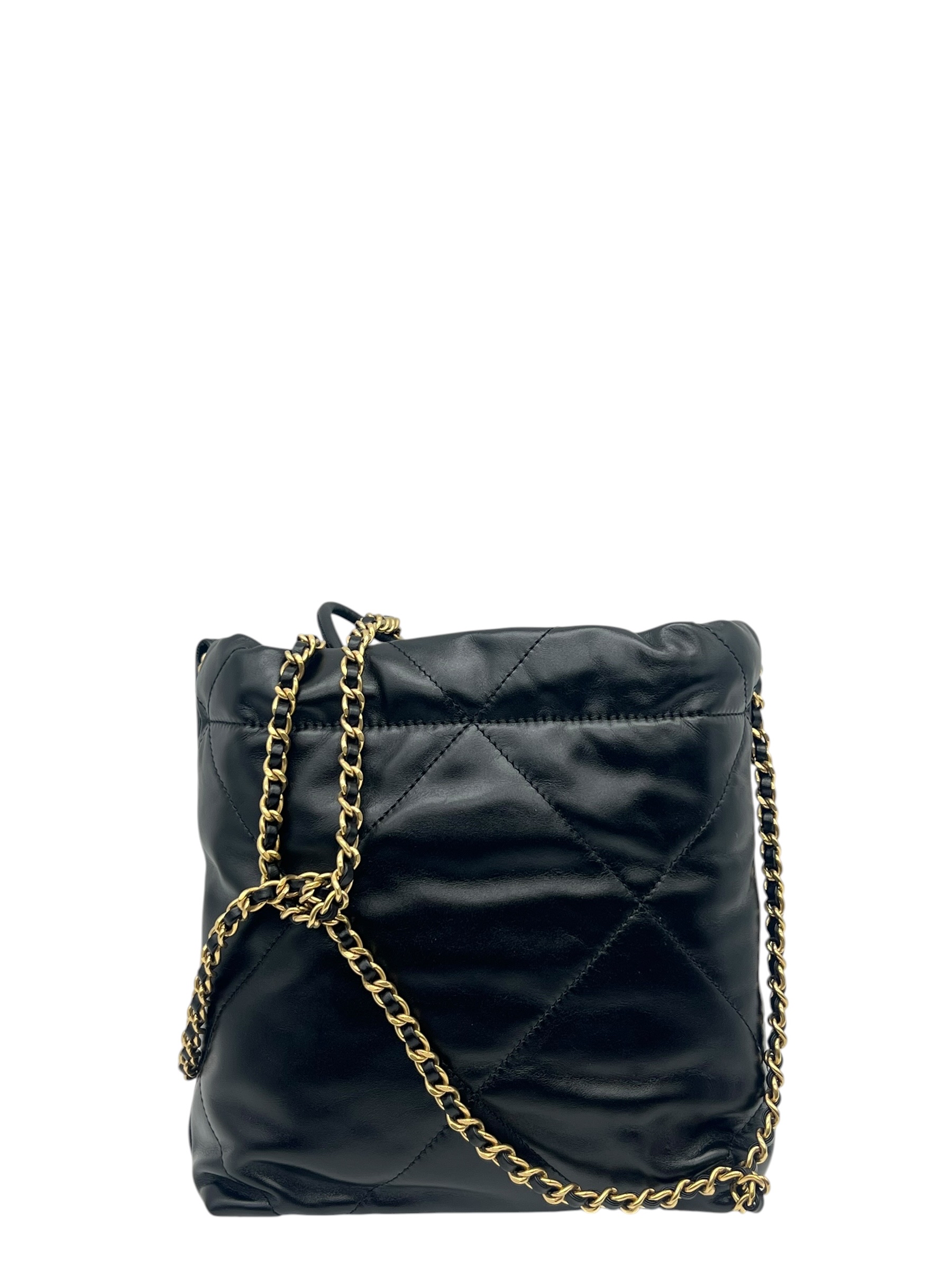 Pre-Owned CHANEL 22 Mini / Product Code:  061404