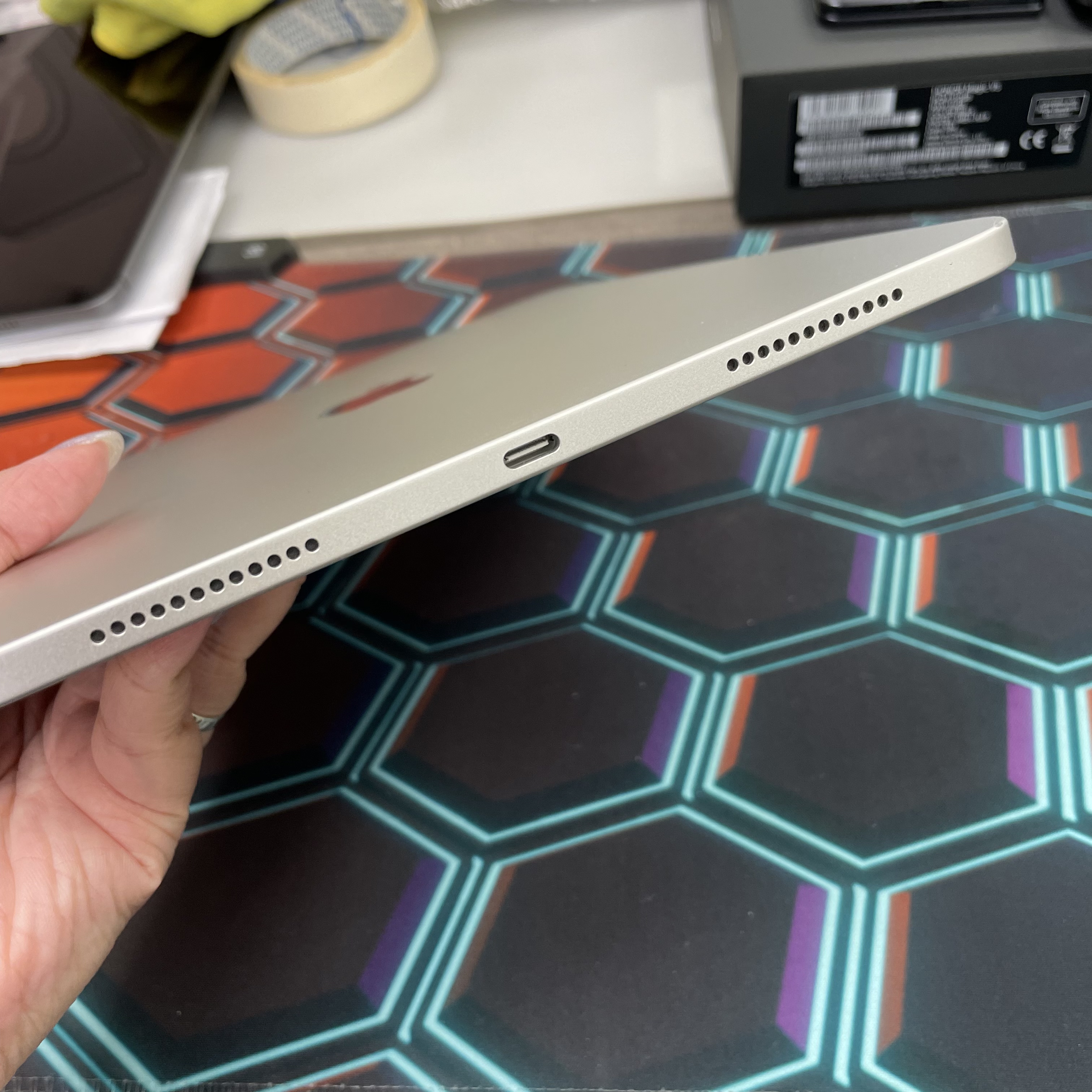 *6880 iPad 11 勁靚機 128GB WIFI版 銀色 sliver