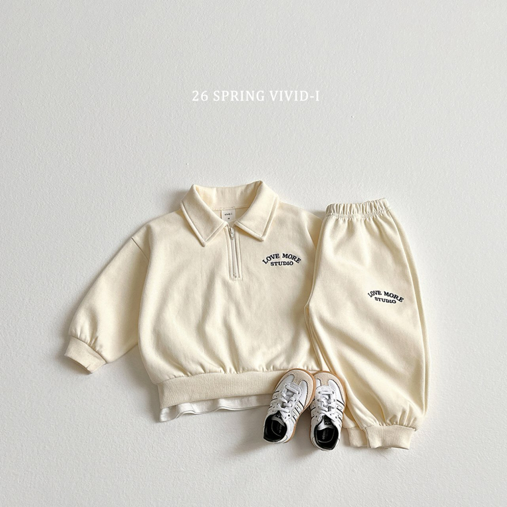 🌸預訂 韓國直送🌸🇰🇷VIVIDI四色字母刺繡半拉鍊翻領上下套裝