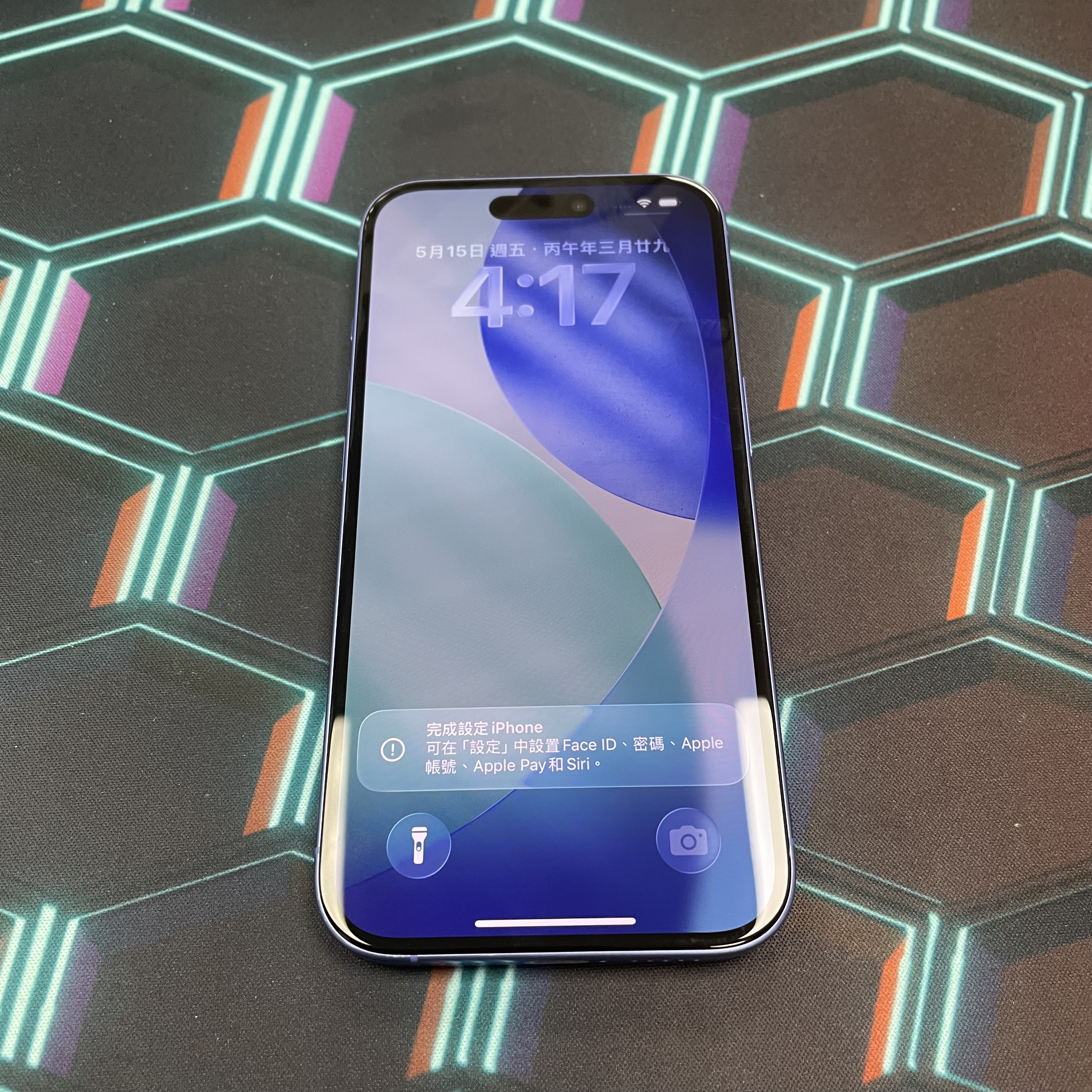 *6551 16 勁靚機 256GB 電89 藍色 blue