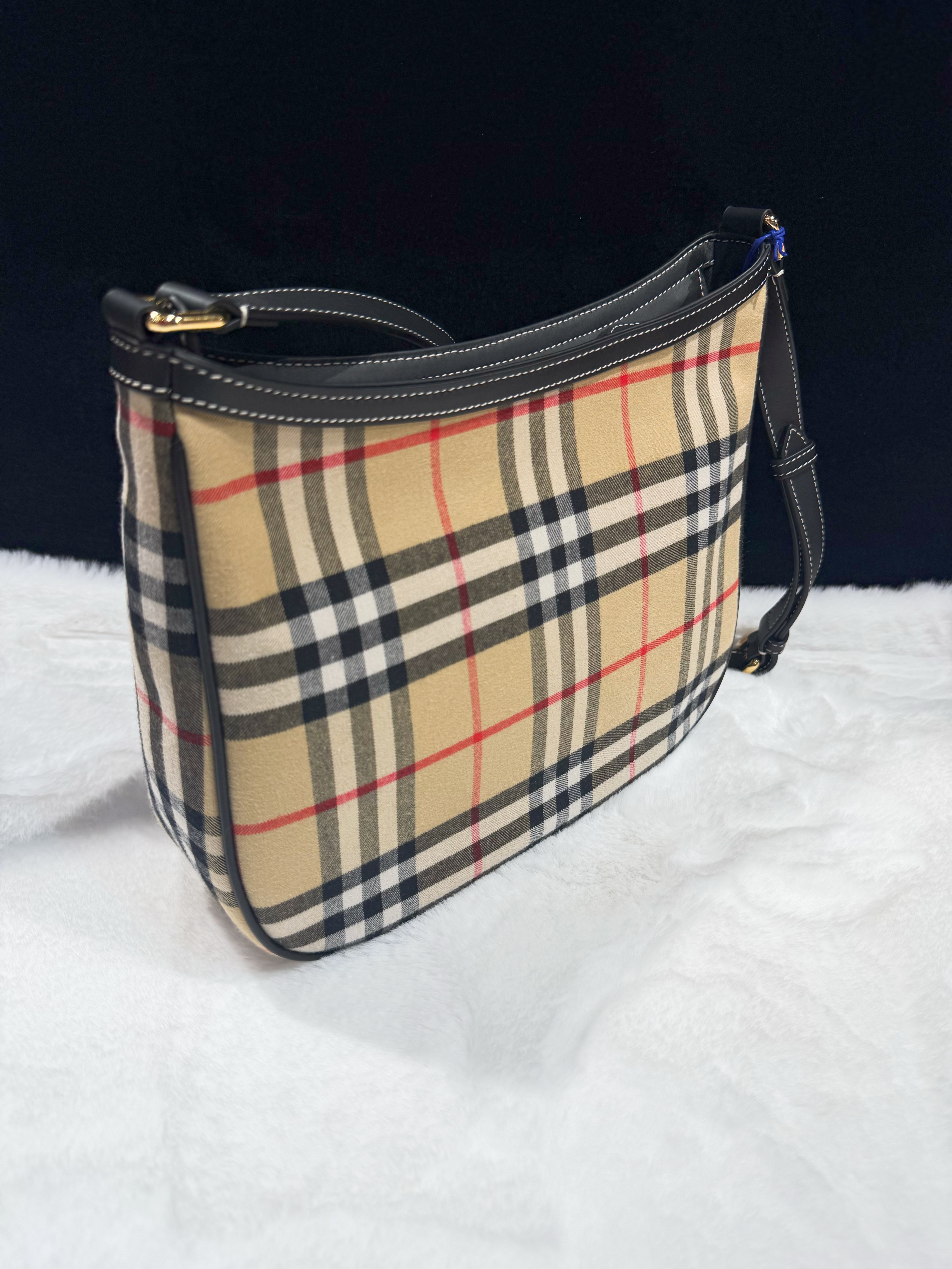 Burberry hobo archive beich check