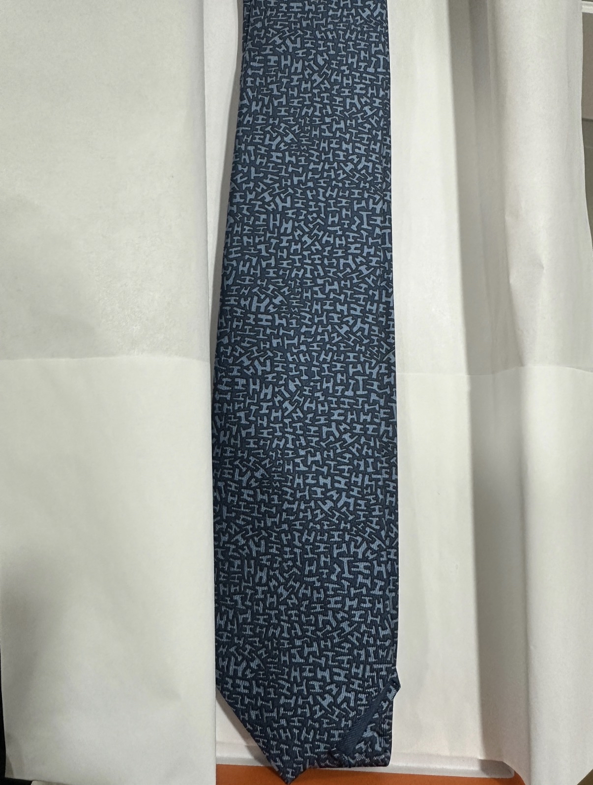 Hermes tie