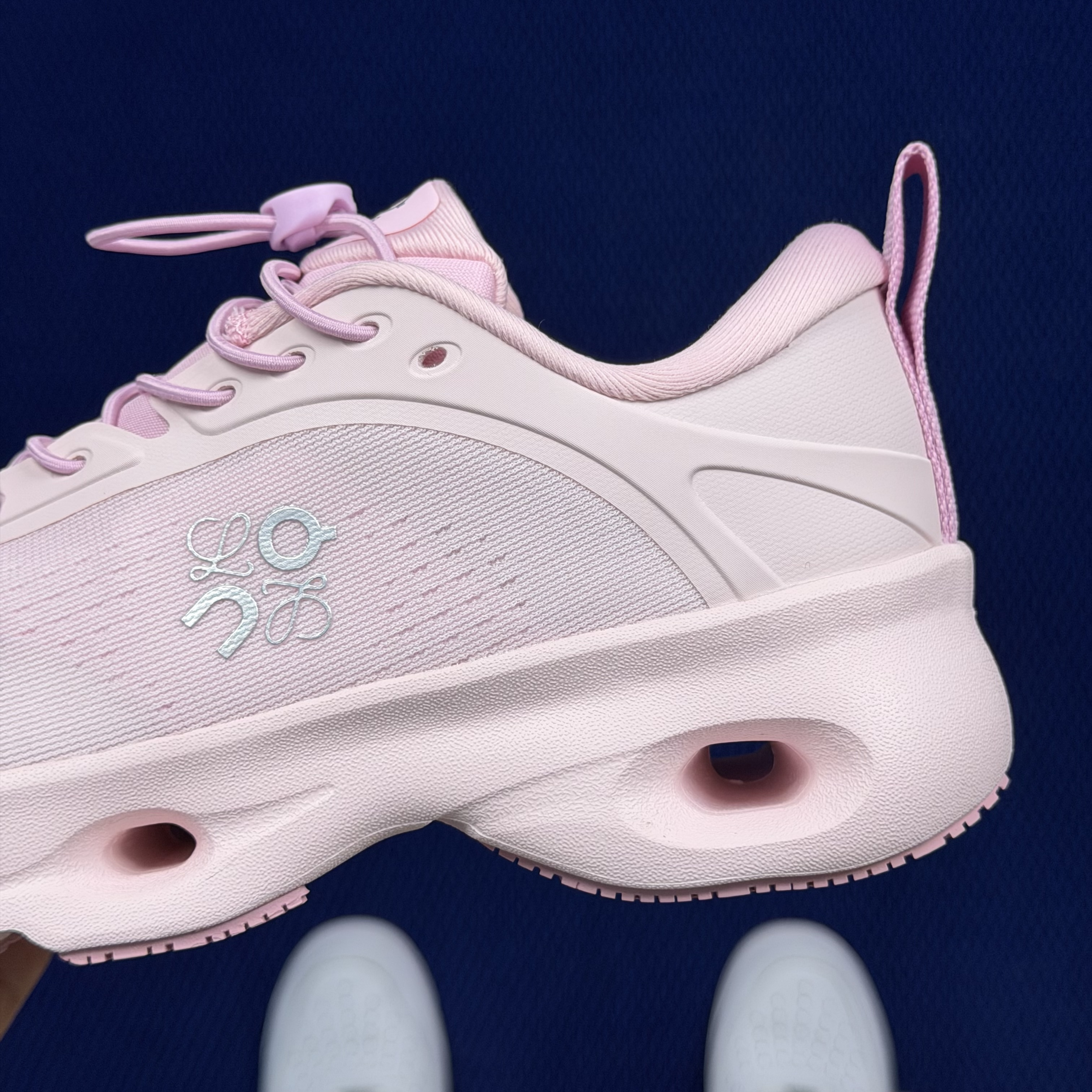 Loewe x On Cloudsolo