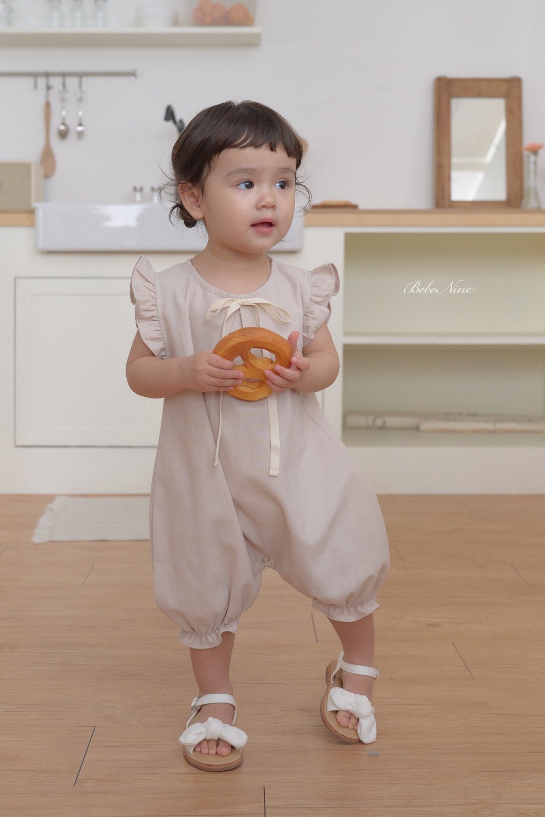 ☀️預訂 韓國直送☀️🇰🇷Bebenine兩色絲帶荷葉邊背心連身服