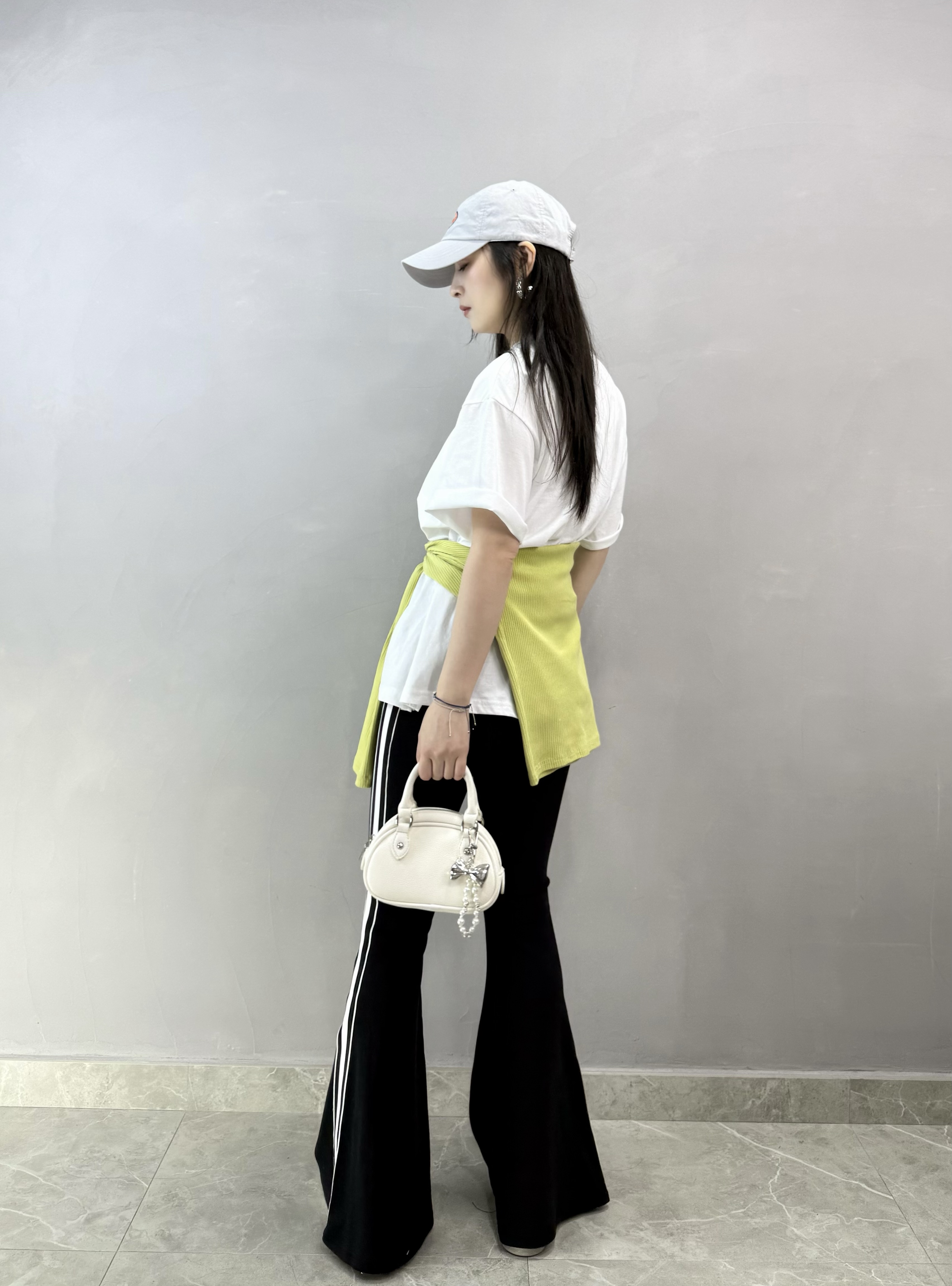 K61 側開叉英文字Tee