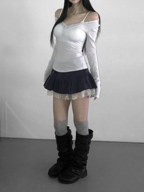 Lace Trim Ruffle Mini Skirt